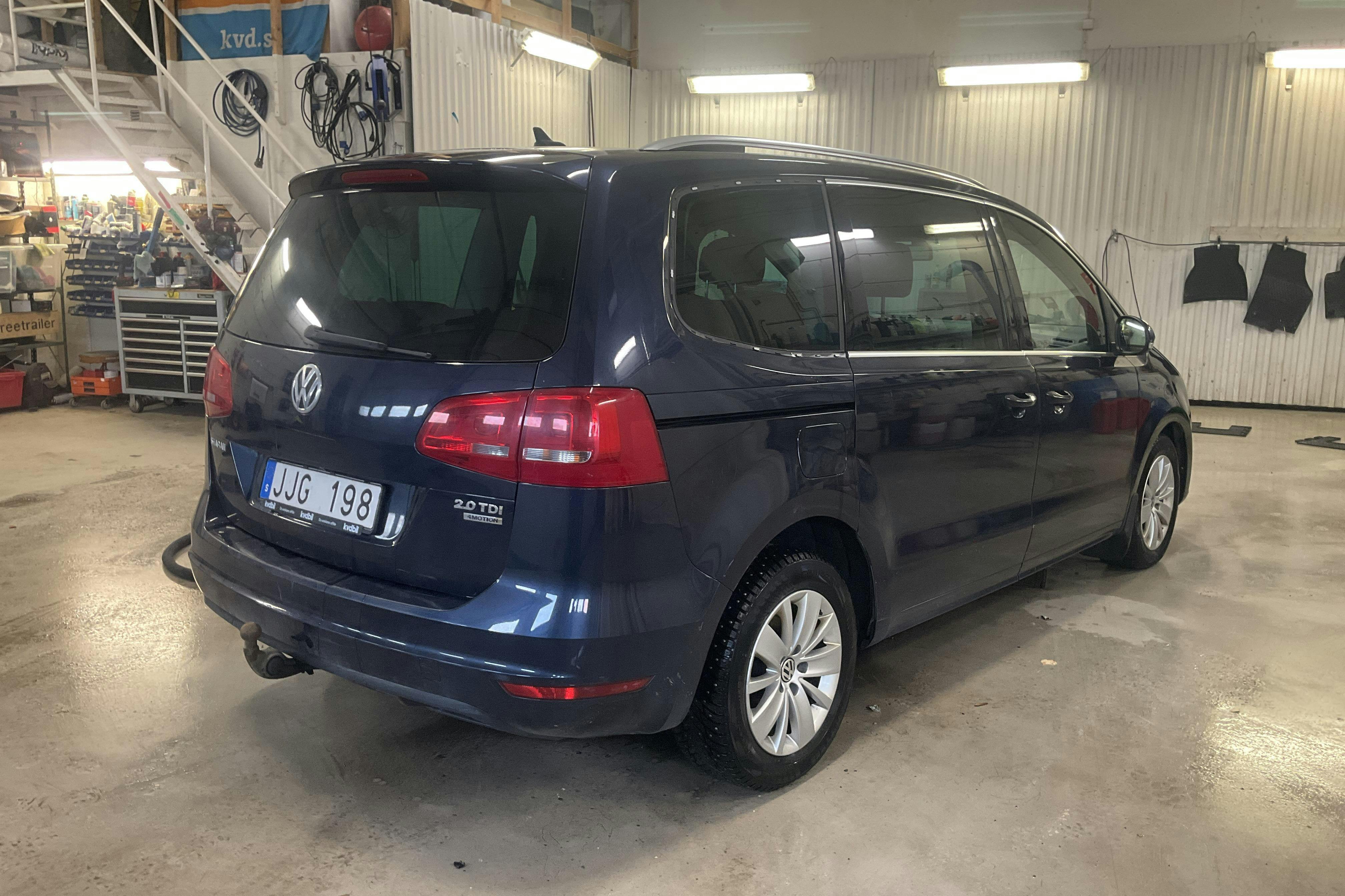 VW Sharan 2.0 TDI BlueMotion Technology 4motion (140hk) - 11 267 mil - Manuell - Dark Blue - 2014