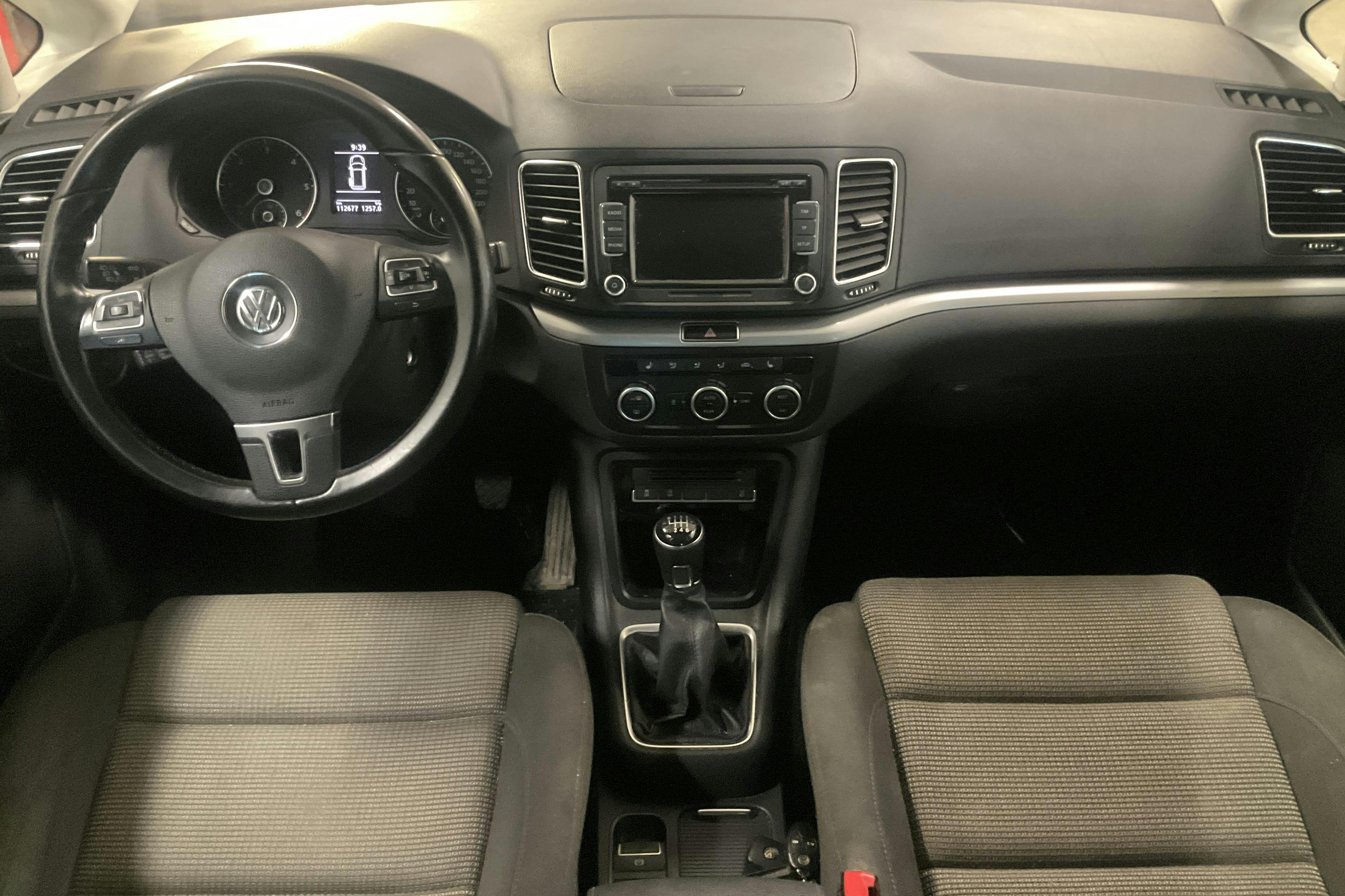 VW Sharan 2.0 TDI BlueMotion Technology 4motion (140hk) - 11 267 mil - Manuell - Dark Blue - 2014
