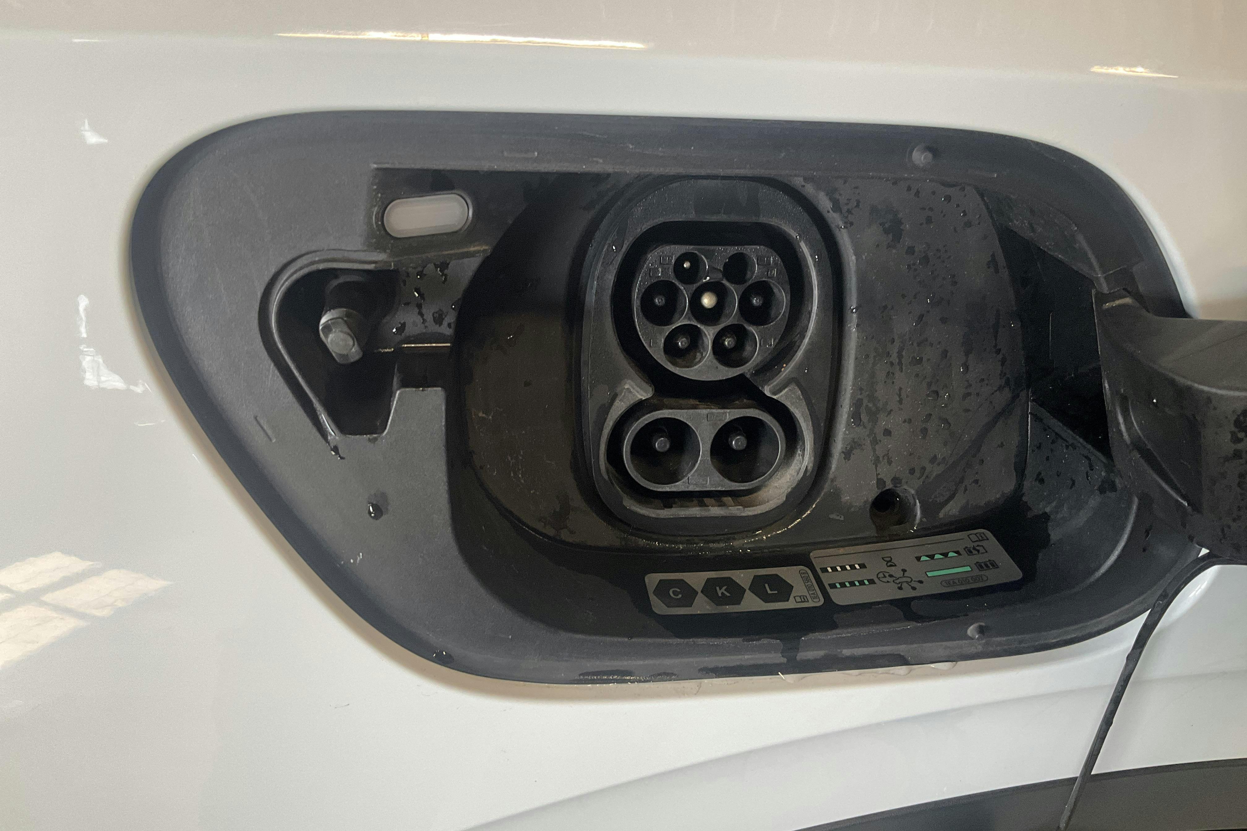 VW ID.4 77kWh (204hk) - 99 970 km - Automatyczna - biały - 2022