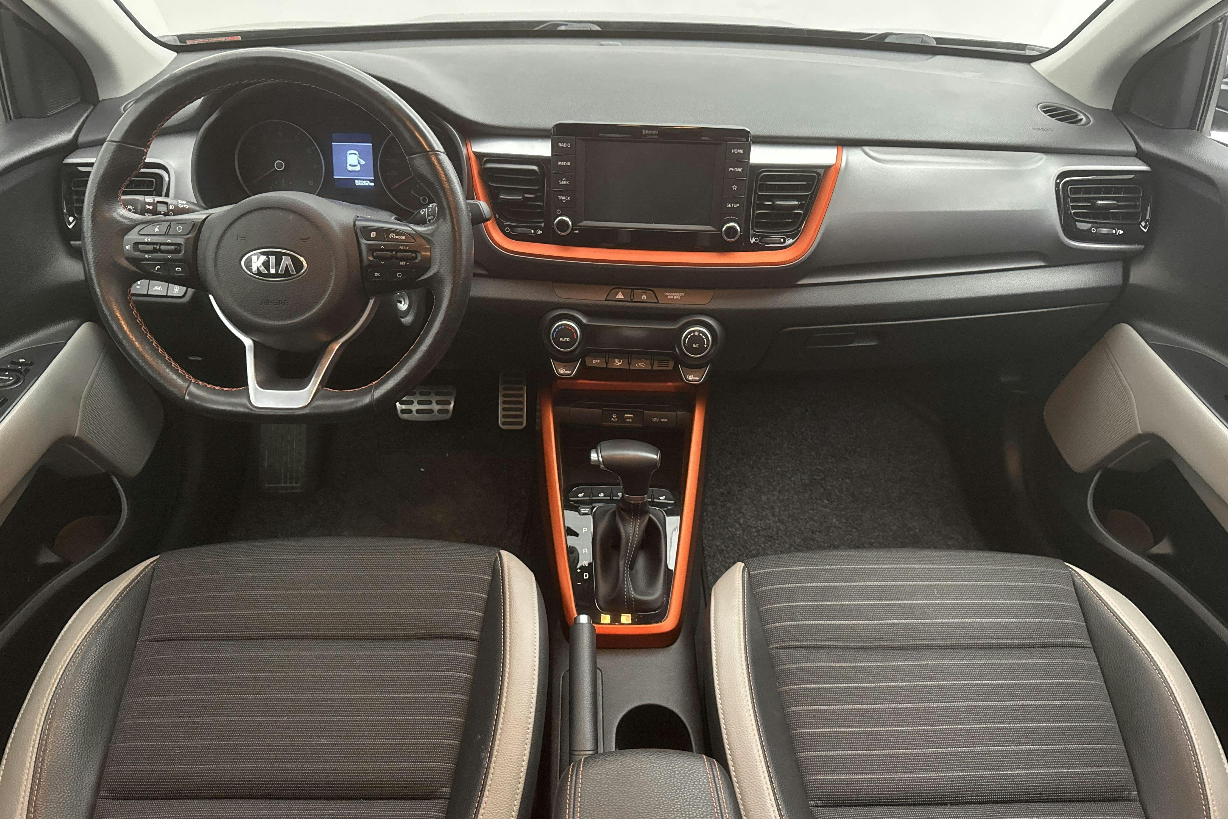 KIA Stonic 1.0 T-GDi (120hk) - 5 027 mil - Automat - svart - 2019
