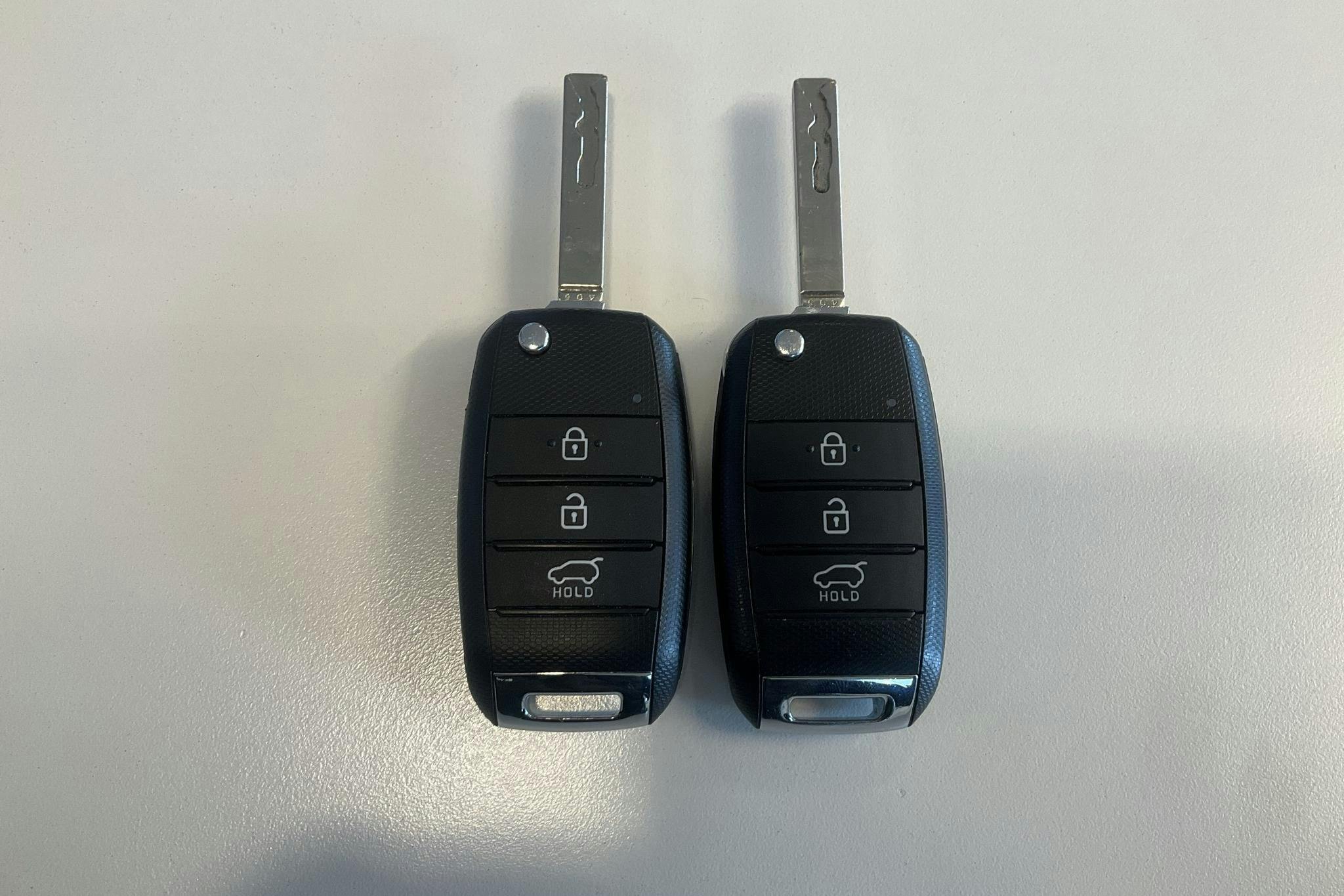 KIA Stonic 1.0 T-GDi (120hk) - 5 027 mil - Automat - svart - 2019