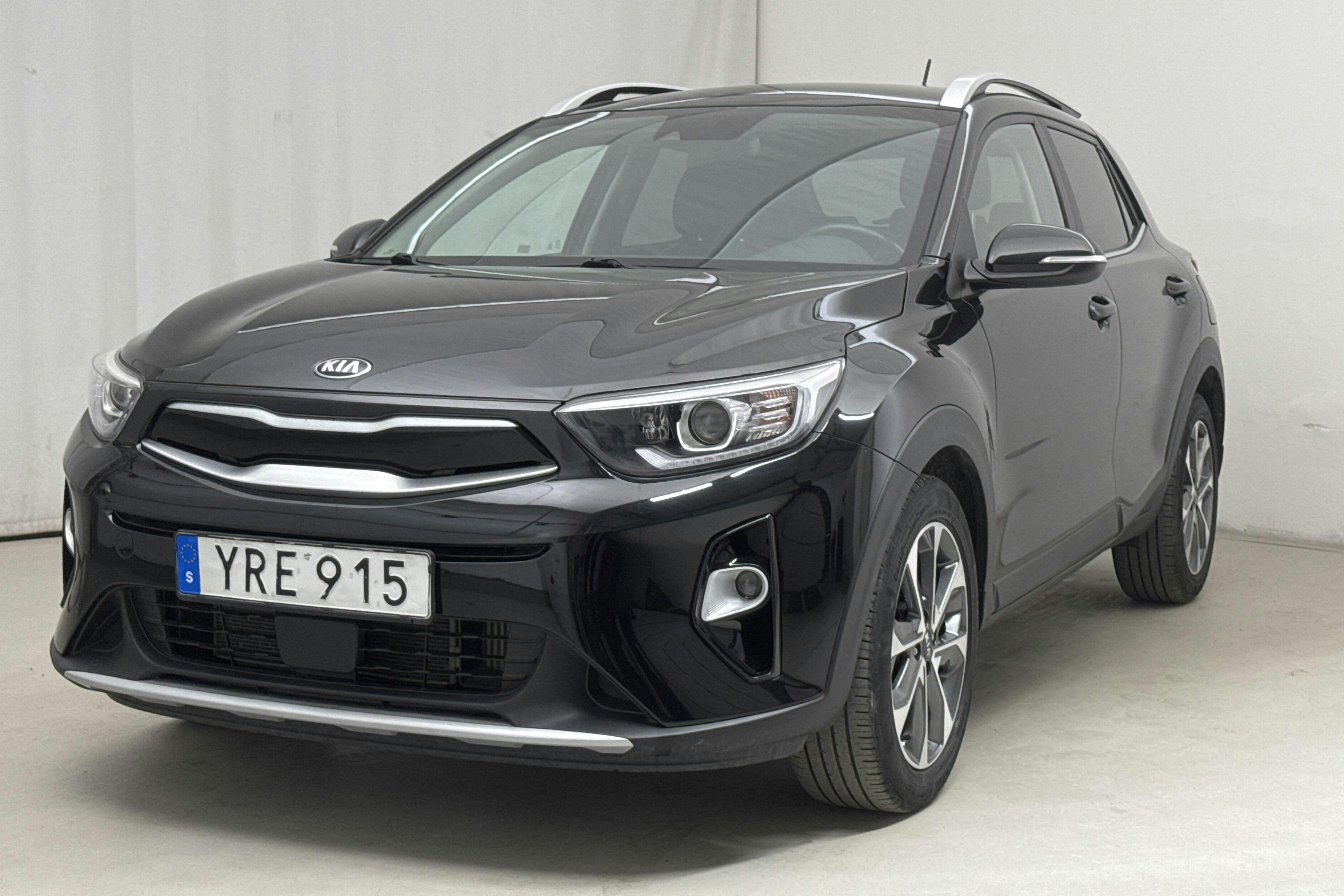 KIA Stonic 1.0 T-GDi (120hk) - 5 027 mil - Automat - svart - 2019
