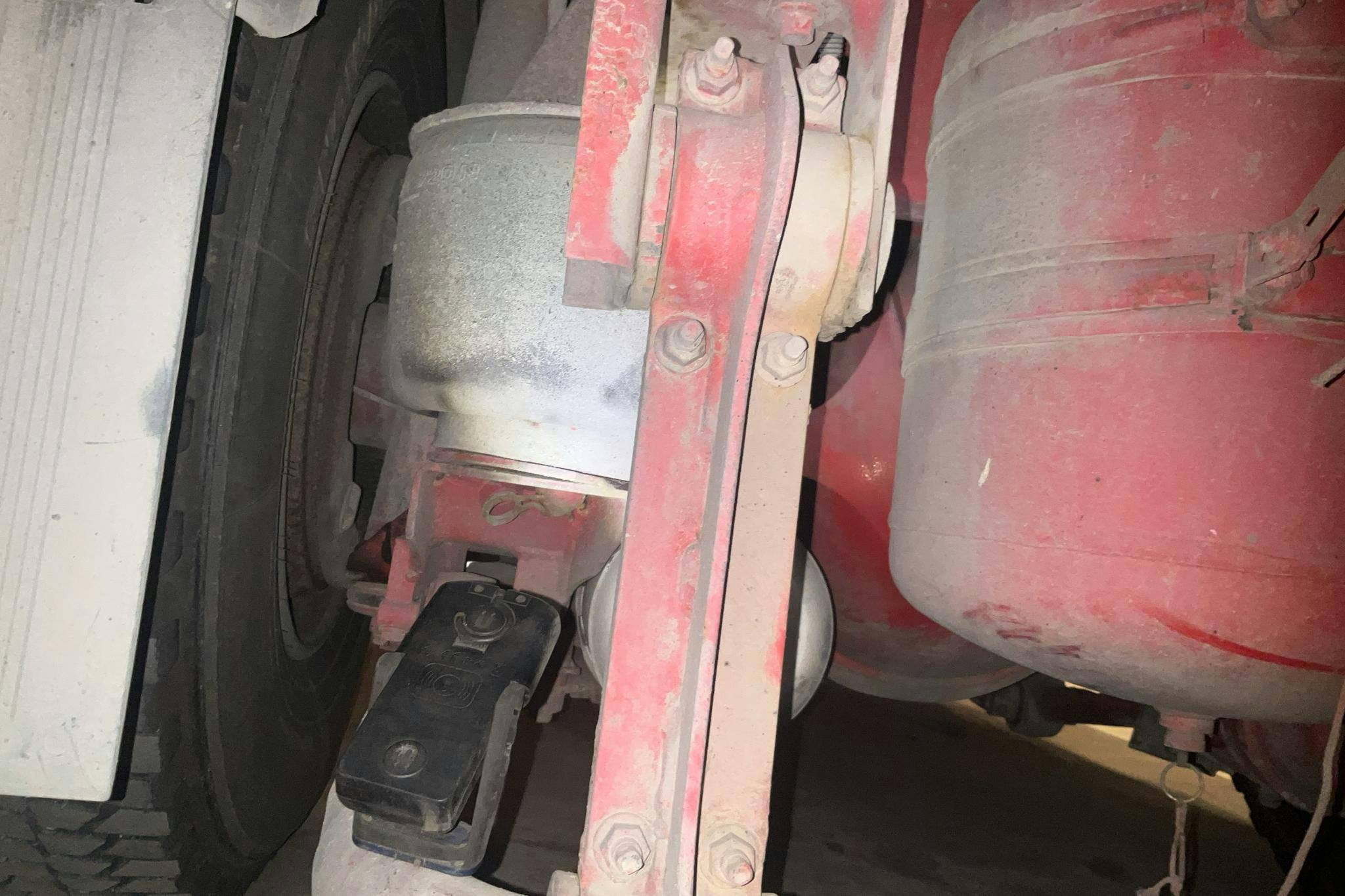 VOLVO FL10 - 511 968 km - Automaatne - 1989