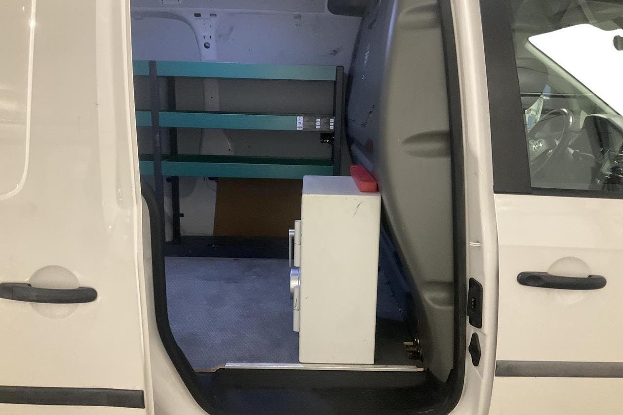 VW Caddy 2.0 TDI Maxi Skåp (102hk) - 137 290 km - Automaattinen - valkoinen - 2017