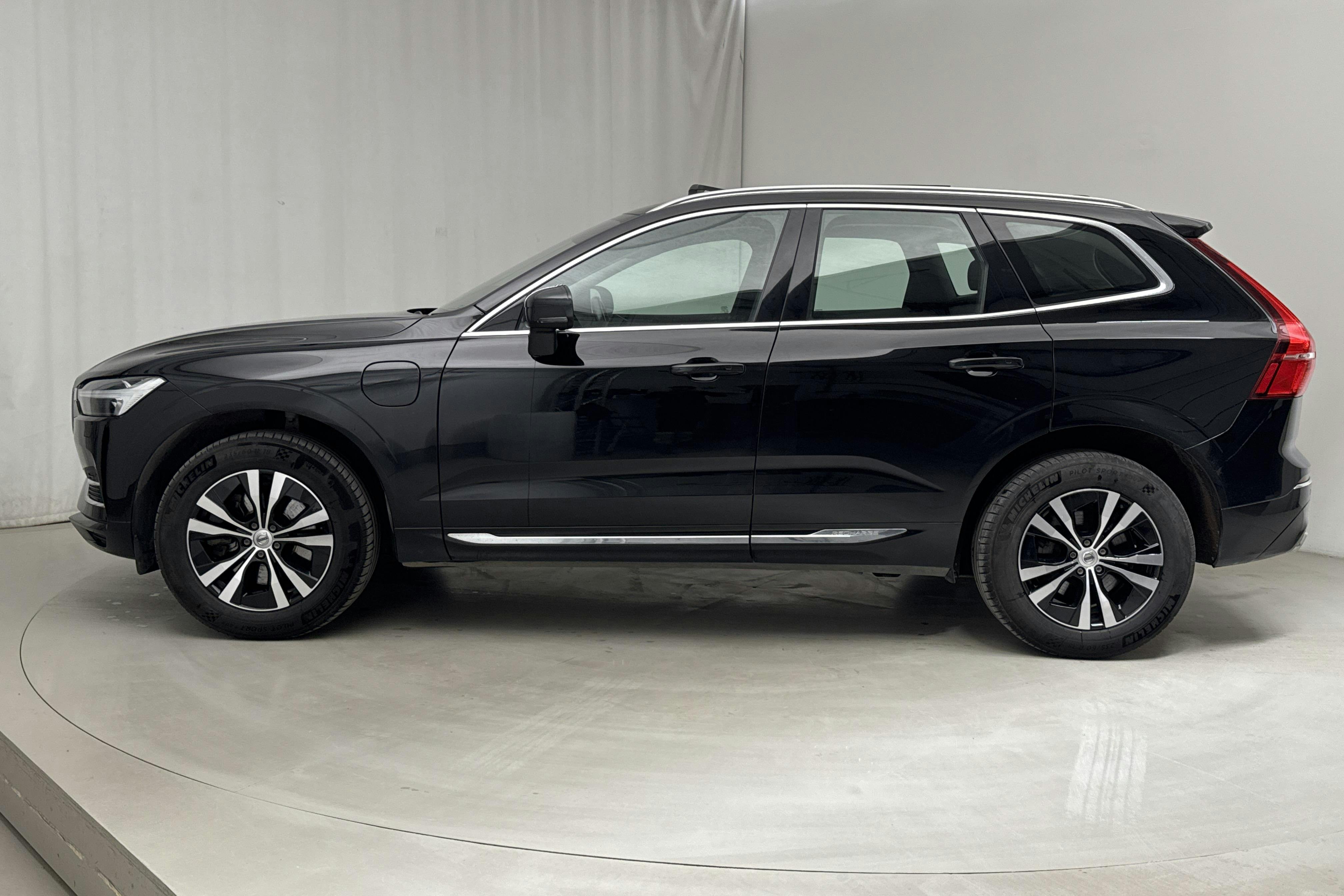 Volvo XC60 T6 AWD Recharge (340hk) - 116 510 km - Automatic - black - 2021