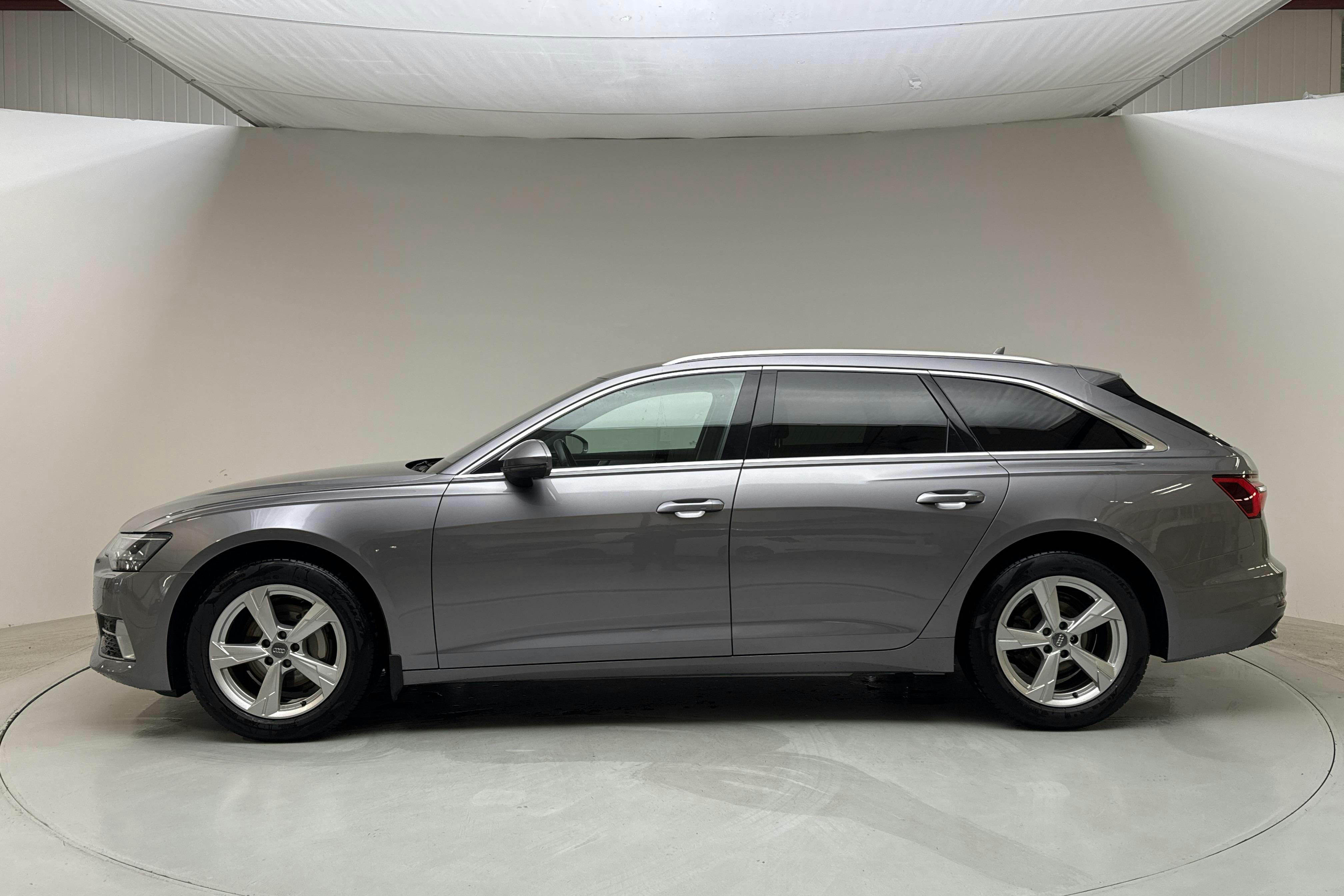 Audi A6 Avant 40 TDI quattro (204hk) - 15 496 mil - Automat - grå - 2020