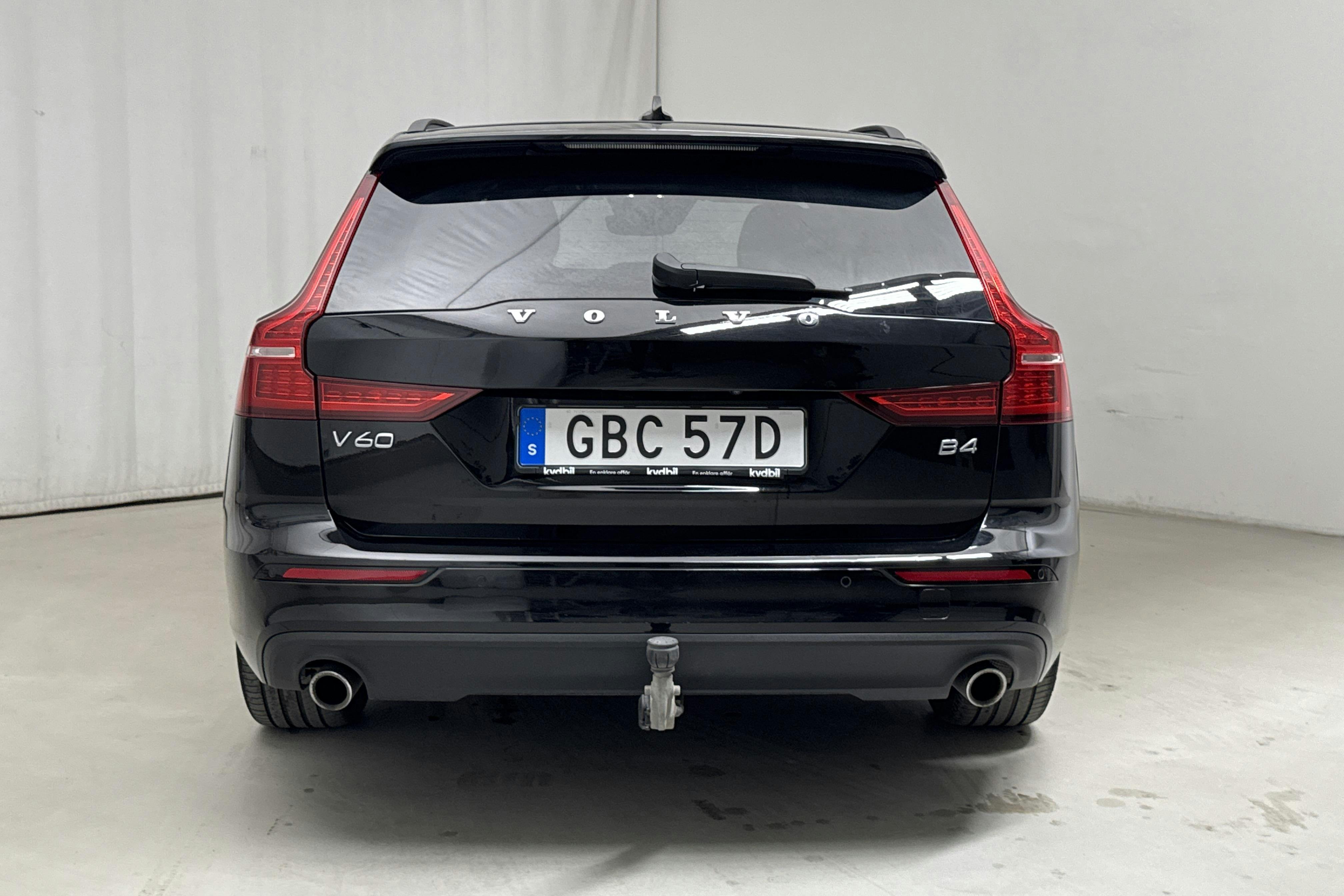 Volvo V60 B4 Mildhybrid, Diesel (197hk) - 123 020 km - Automatic - black - 2022