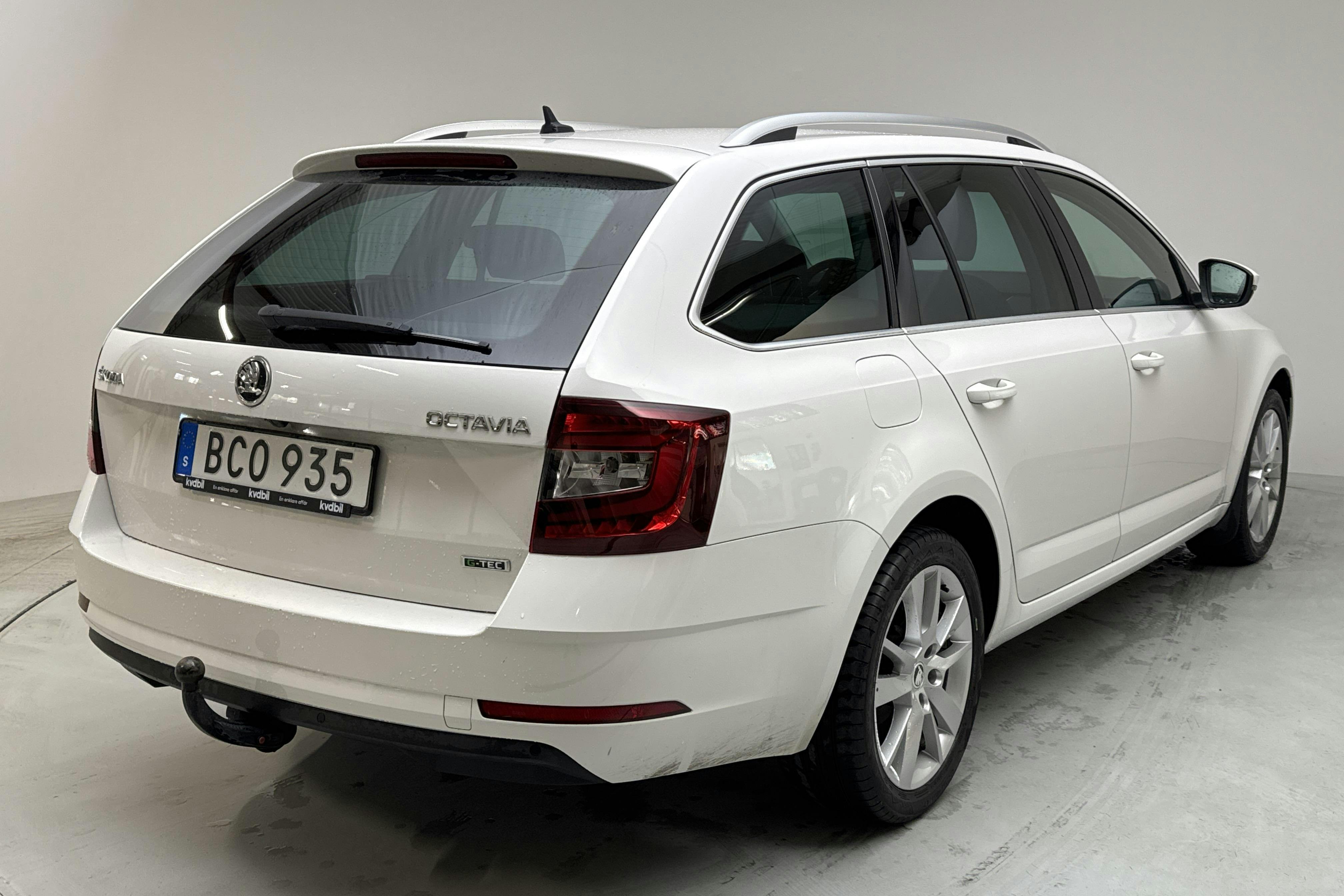 Skoda Octavia III 1.5 TSI G-TEC Combi (130hk) - 8 745 mil - Automat - vit - 2020