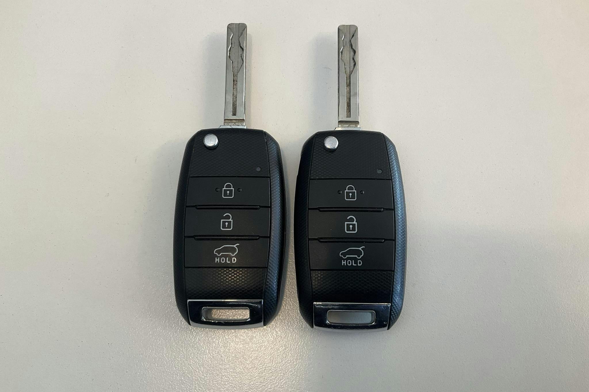 KIA Cee'd 1.4 T-GDi 5dr (100hk) - 8 006 mil - Manuell - vit - 2018