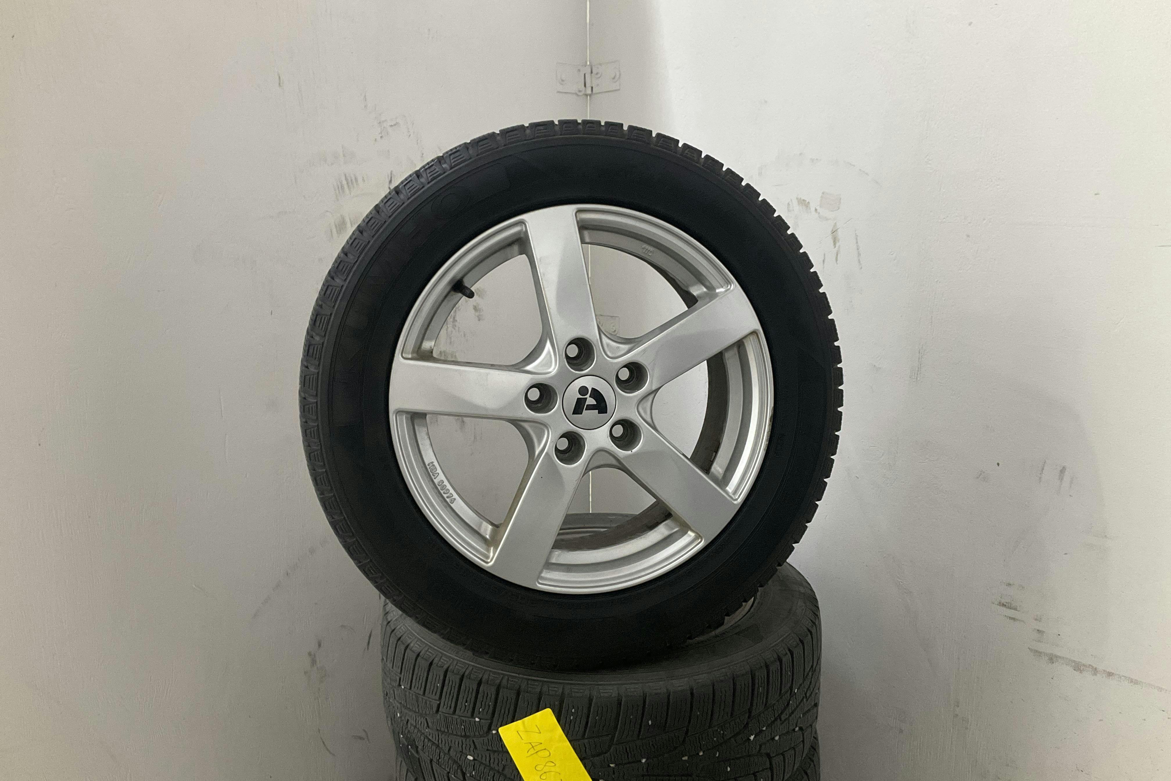 KIA Cee'd 1.4 T-GDi 5dr (100hk) - 8 006 mil - Manuell - vit - 2018