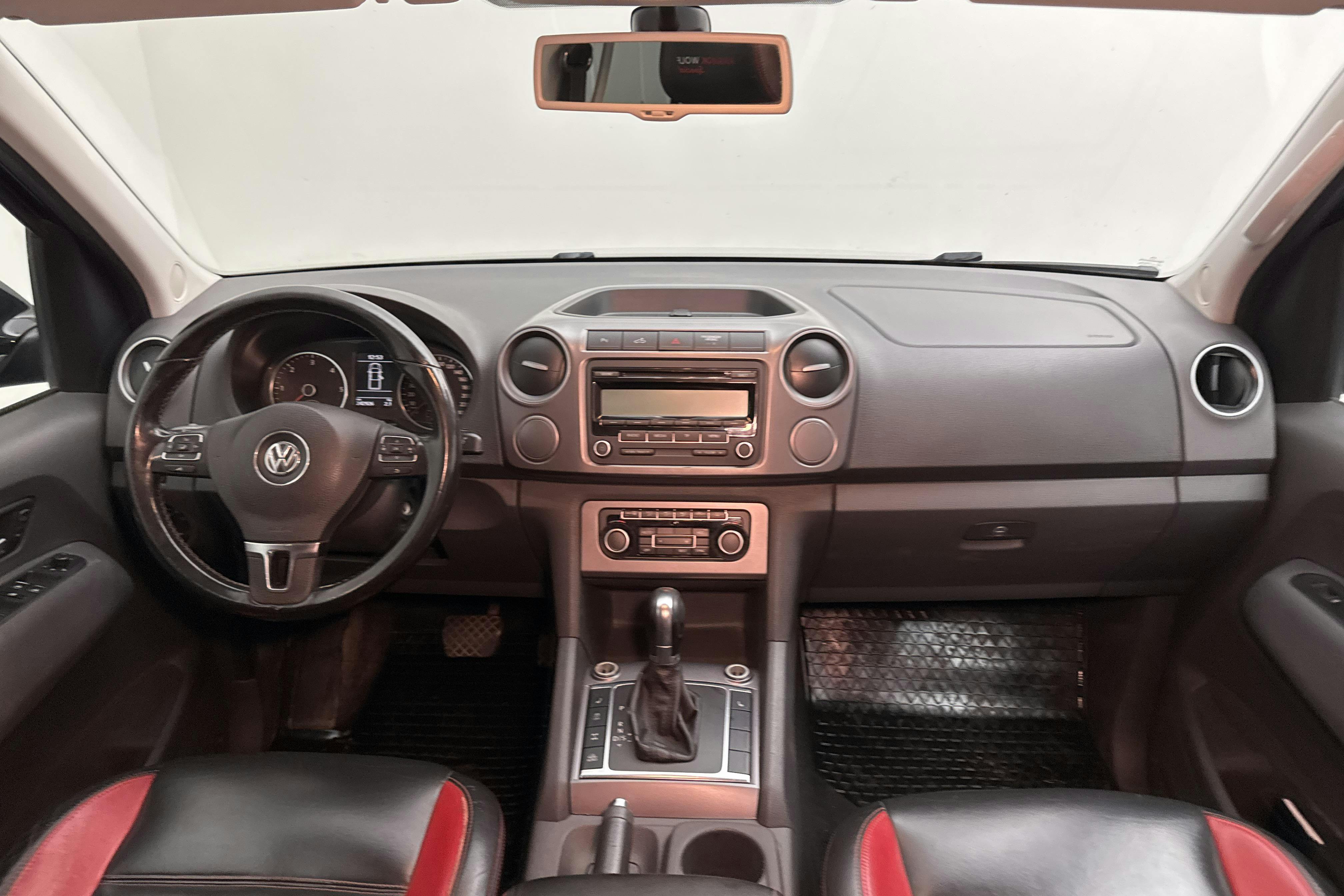 VW Amarok 2.0 TDI 4motion (180hk) - 242 930 km - Automaatne - must - 2014