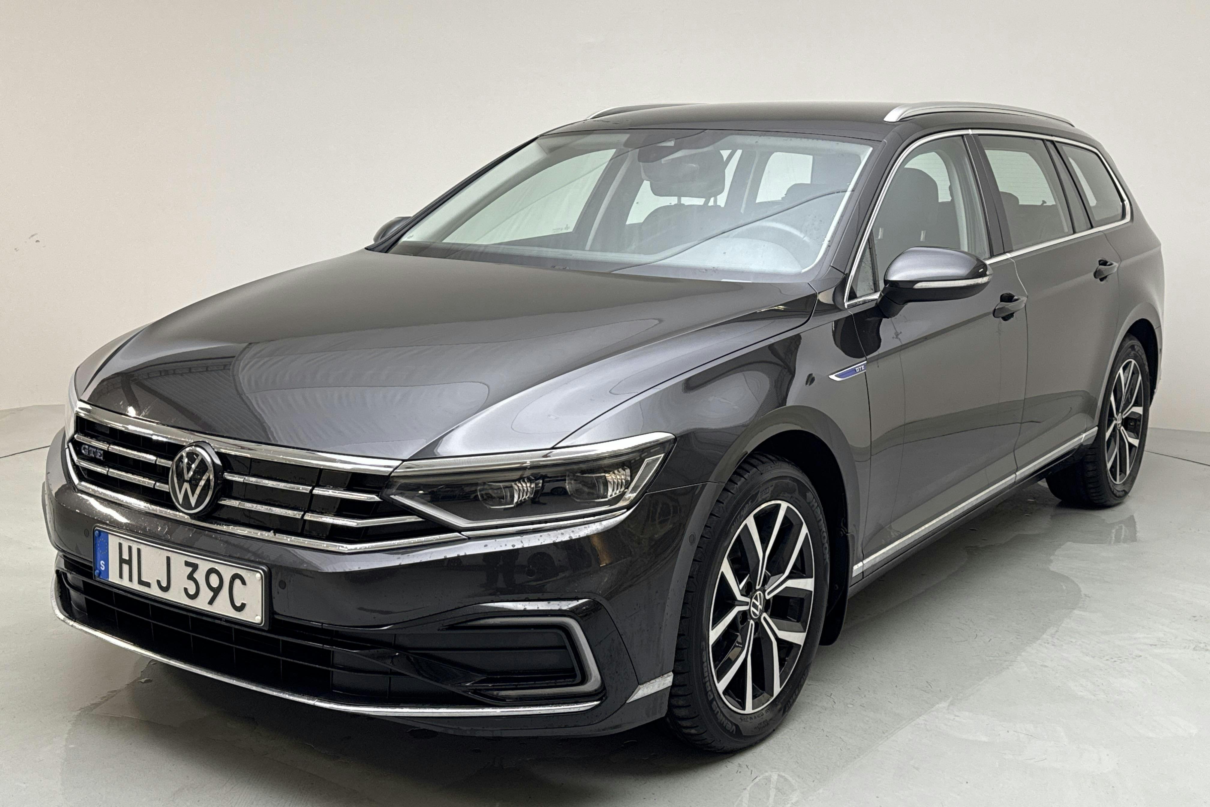VW Passat 1.4 GTE Sportscombi (218hk) - 10 501 mil - Automat - Dark Grey - 2022