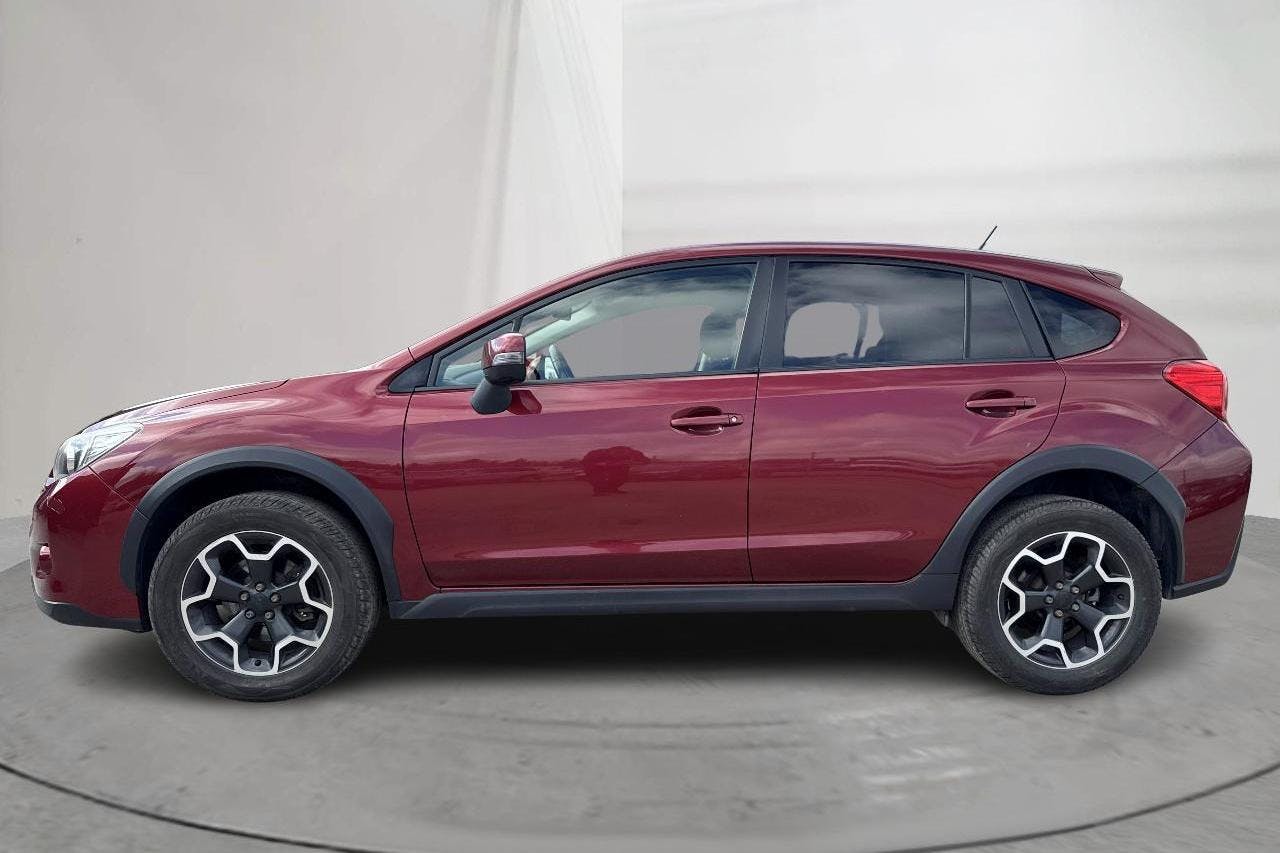 Subaru XV 2.0D (147hk) - 199 370 km - Käsitsi - punane - 2012