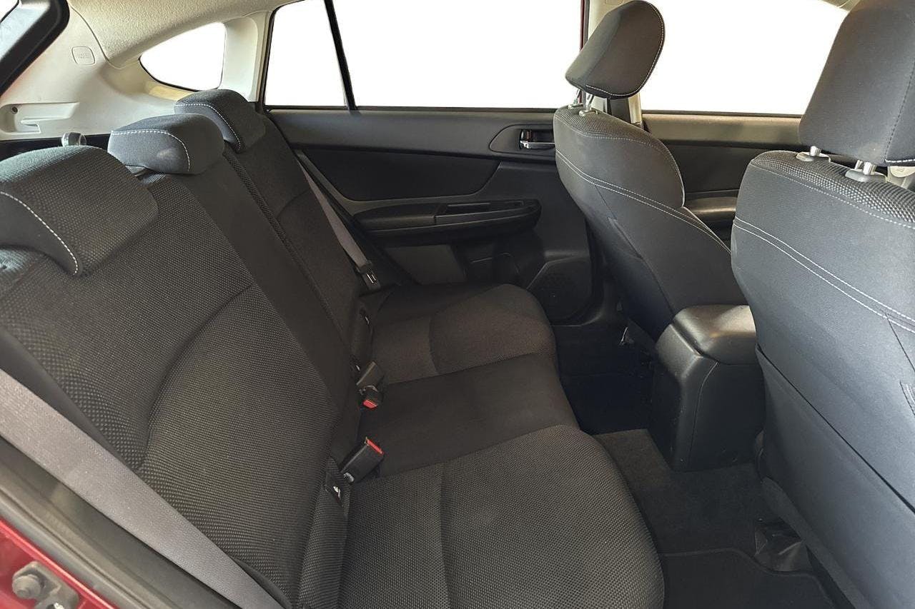 Subaru XV 2.0D (147hk) - 199 370 km - Käsitsi - punane - 2012