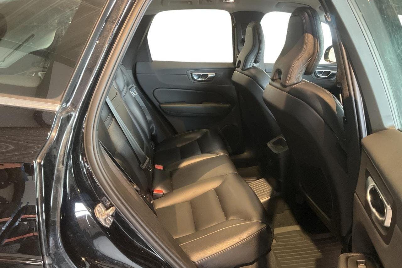 Volvo XC60 T8 AWD Recharge (390hk) - 86 370 km - Automatic - black - 2021