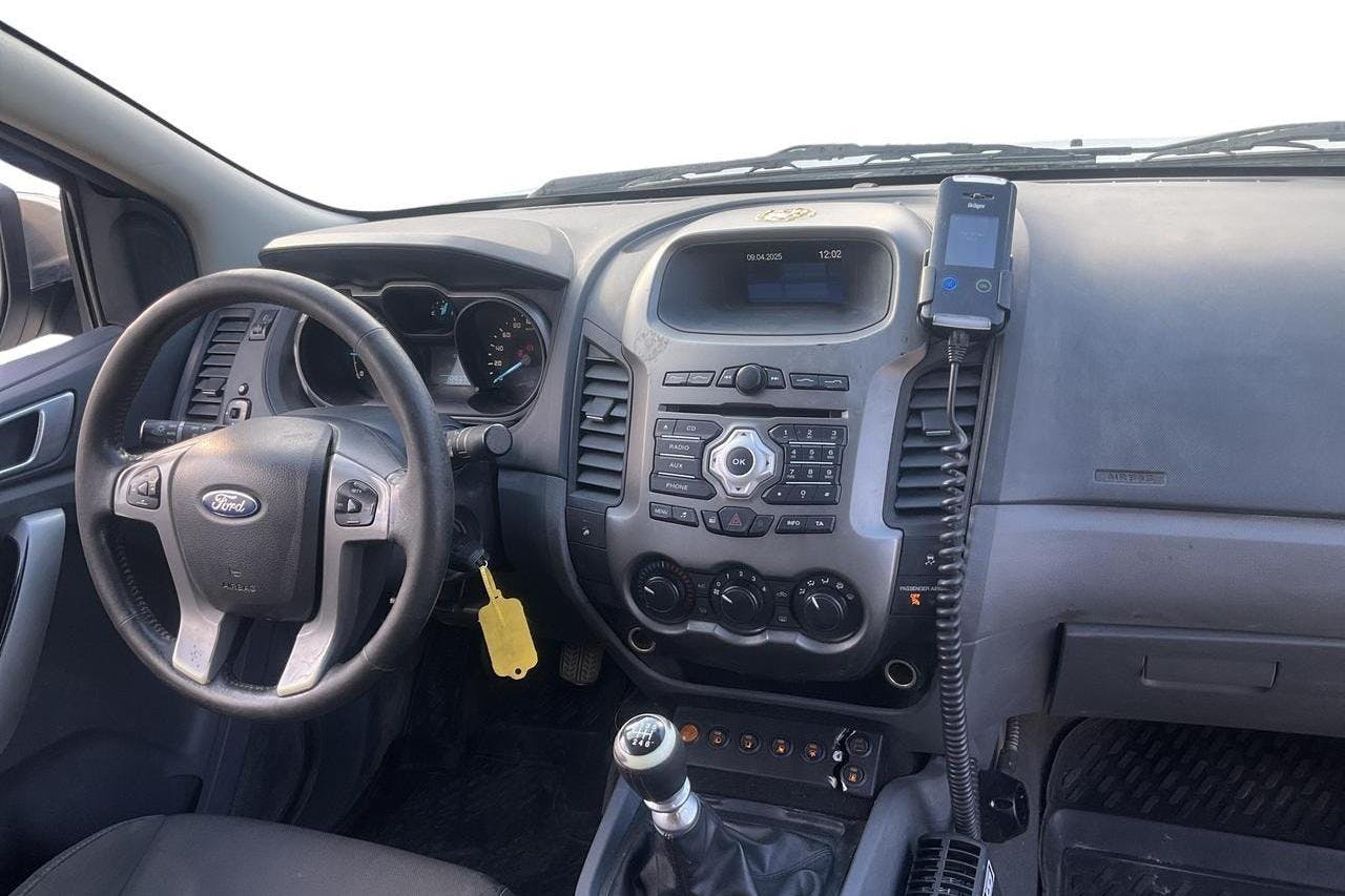 Ford Ranger 2.2 TDCi 4WD (150hk) - 199 330 km - Manuaalinen - valkoinen - 2014