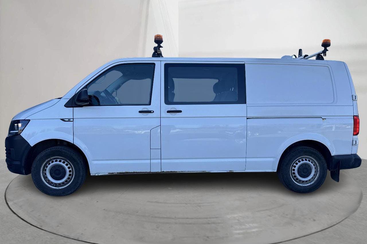 VW Transporter T6 2.0 TDI BMT Kombi 4MOTION (150hk) - 17 881 mil - Manuell - vit - 2018