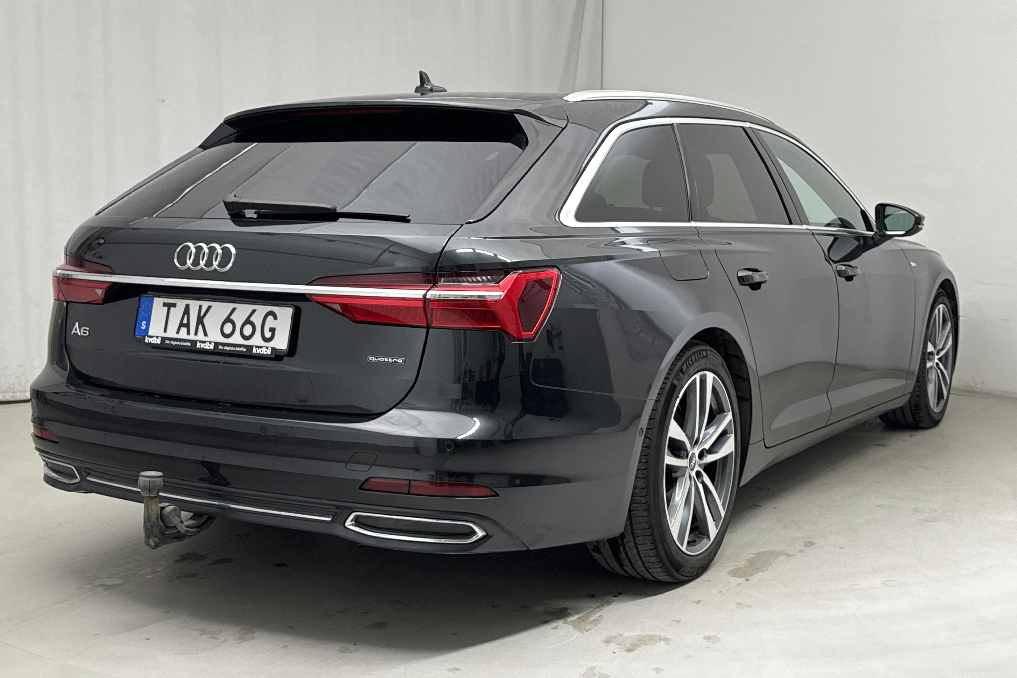 Audi A6 Avant 40 TDI quattro (204hk) - 134 740 km - Automatic - gray - 2021