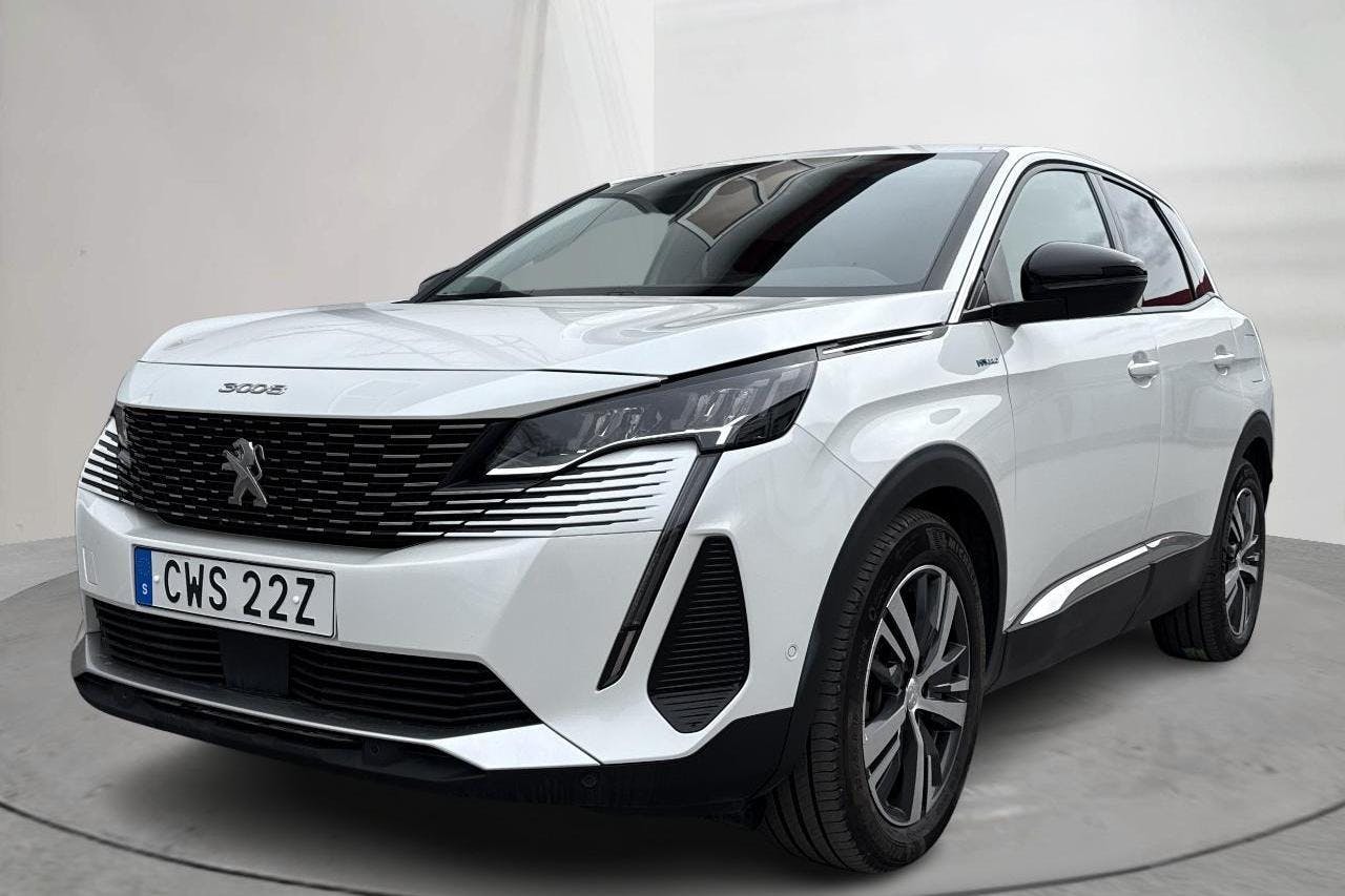 Peugeot 3008 1.6 Plug-in Hybrid (225hk) - 10 667 mil - Automat - vit - 2022
