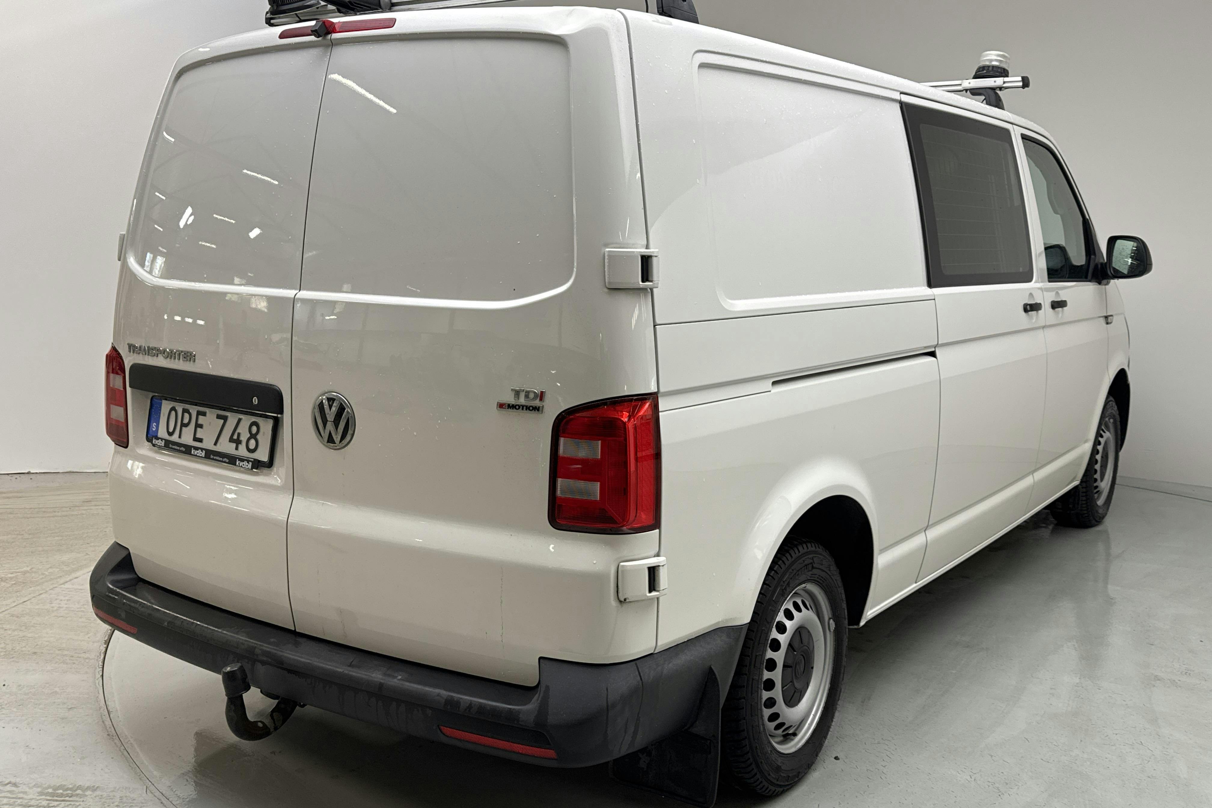 VW Transporter T6 2.0 TDI BMT Skåp 4MOTION (150hk) - 15 303 mil - Automat - vit - 2018