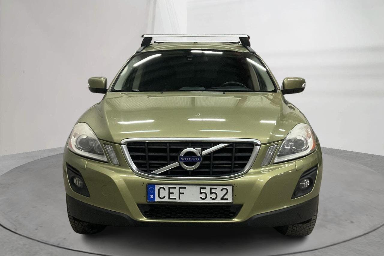 Volvo XC60 2.4D 2WD (175hk) - 223 100 km - Manualna - zielony - 2010