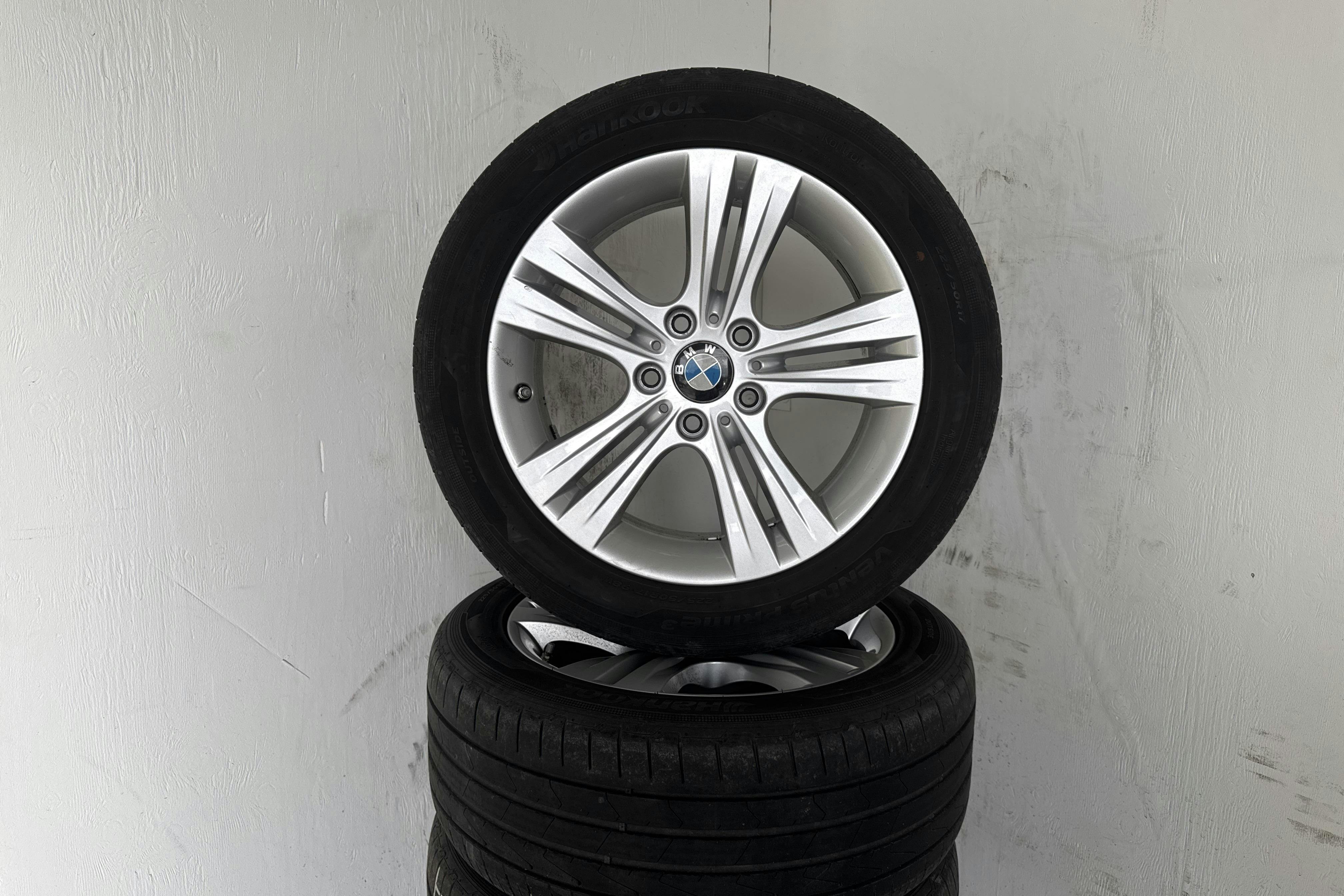 BMW 320d xDrive Touring, F31 (184hk) - 13 750 mil - Automat - svart - 2015