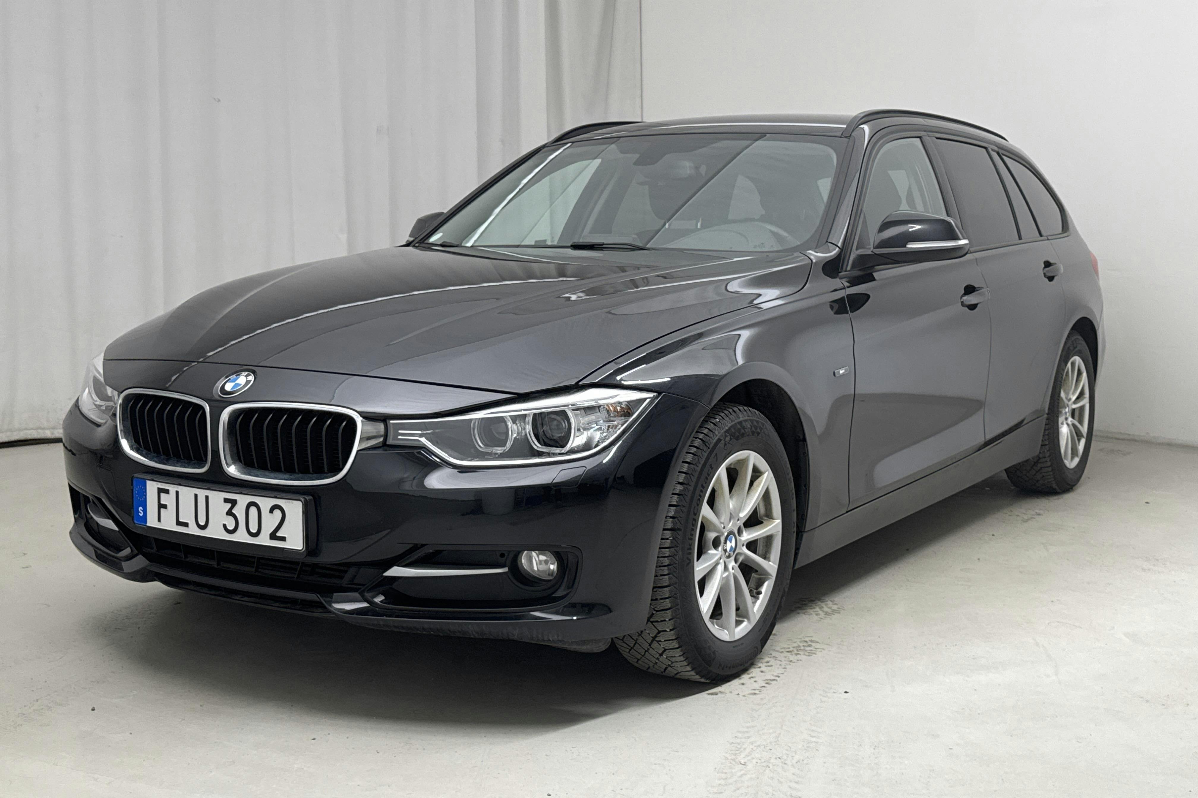 BMW 320d xDrive Touring, F31 (184hk) - 13 750 mil - Automat - svart - 2015