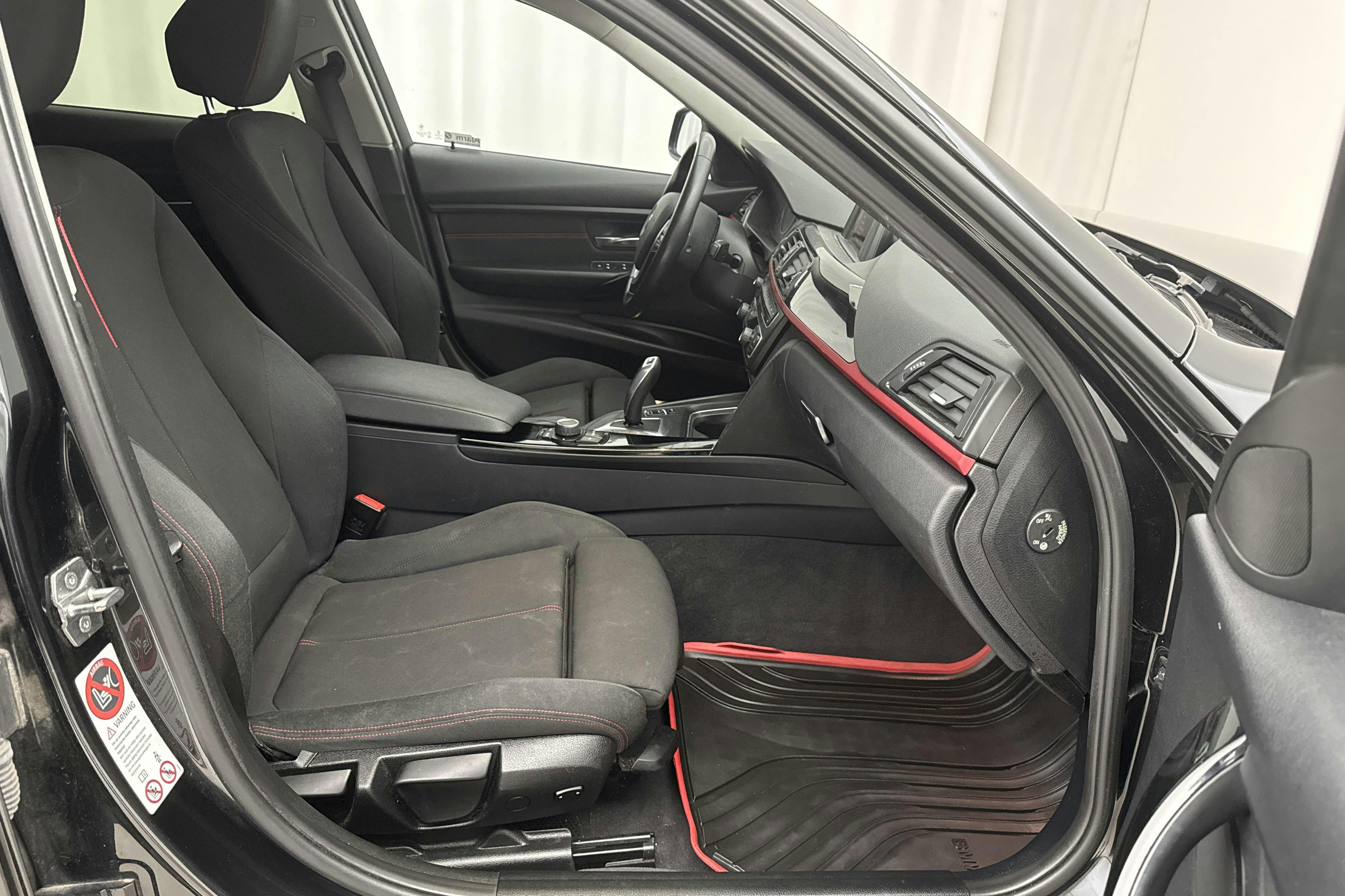 BMW 320d xDrive Touring, F31 (184hk) - 13 750 mil - Automat - svart - 2015