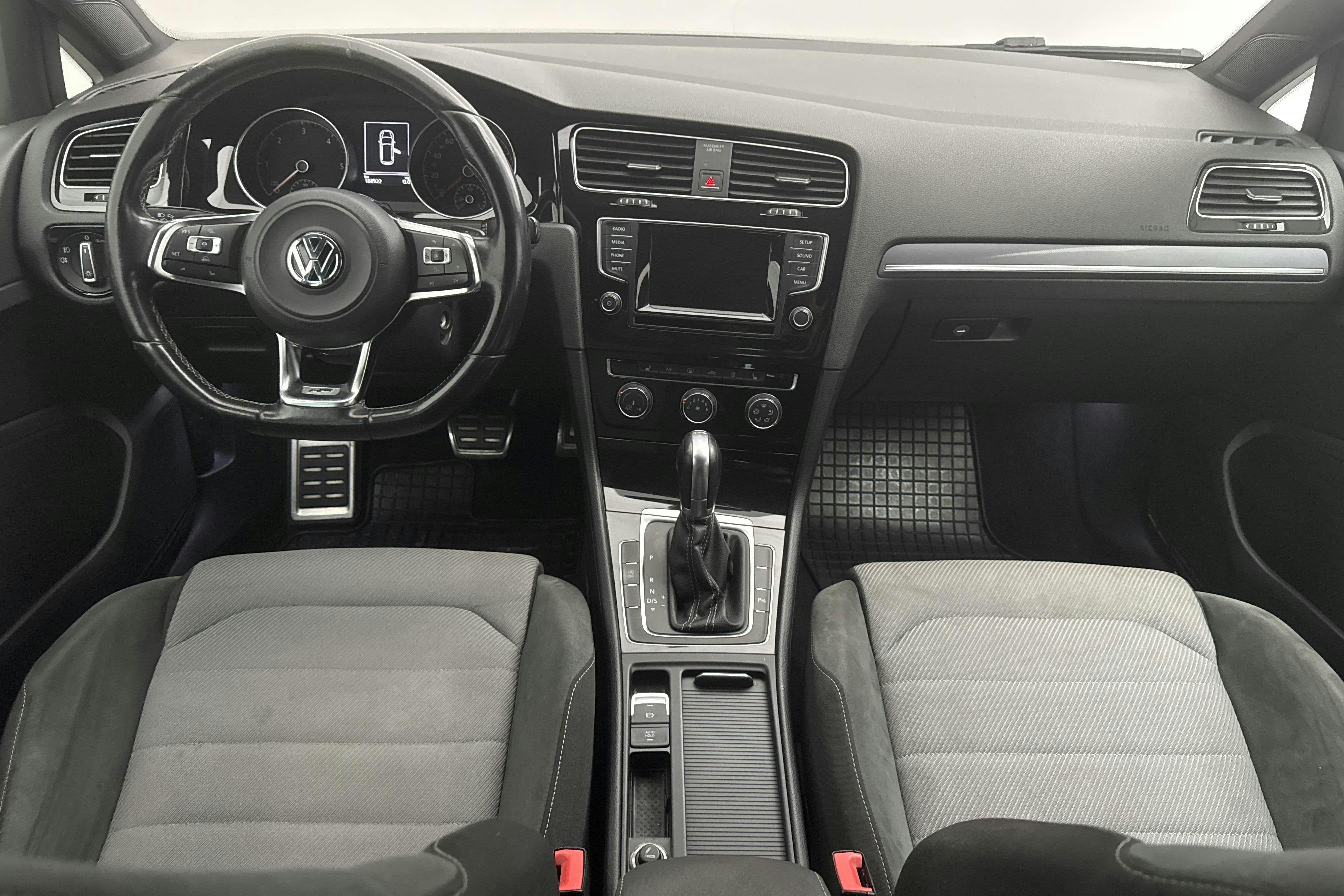 VW Golf VII 2.0 TDI BlueMotion Technology Sportscombi (150hk) - 18 892 mil - Automat - grå - 2015