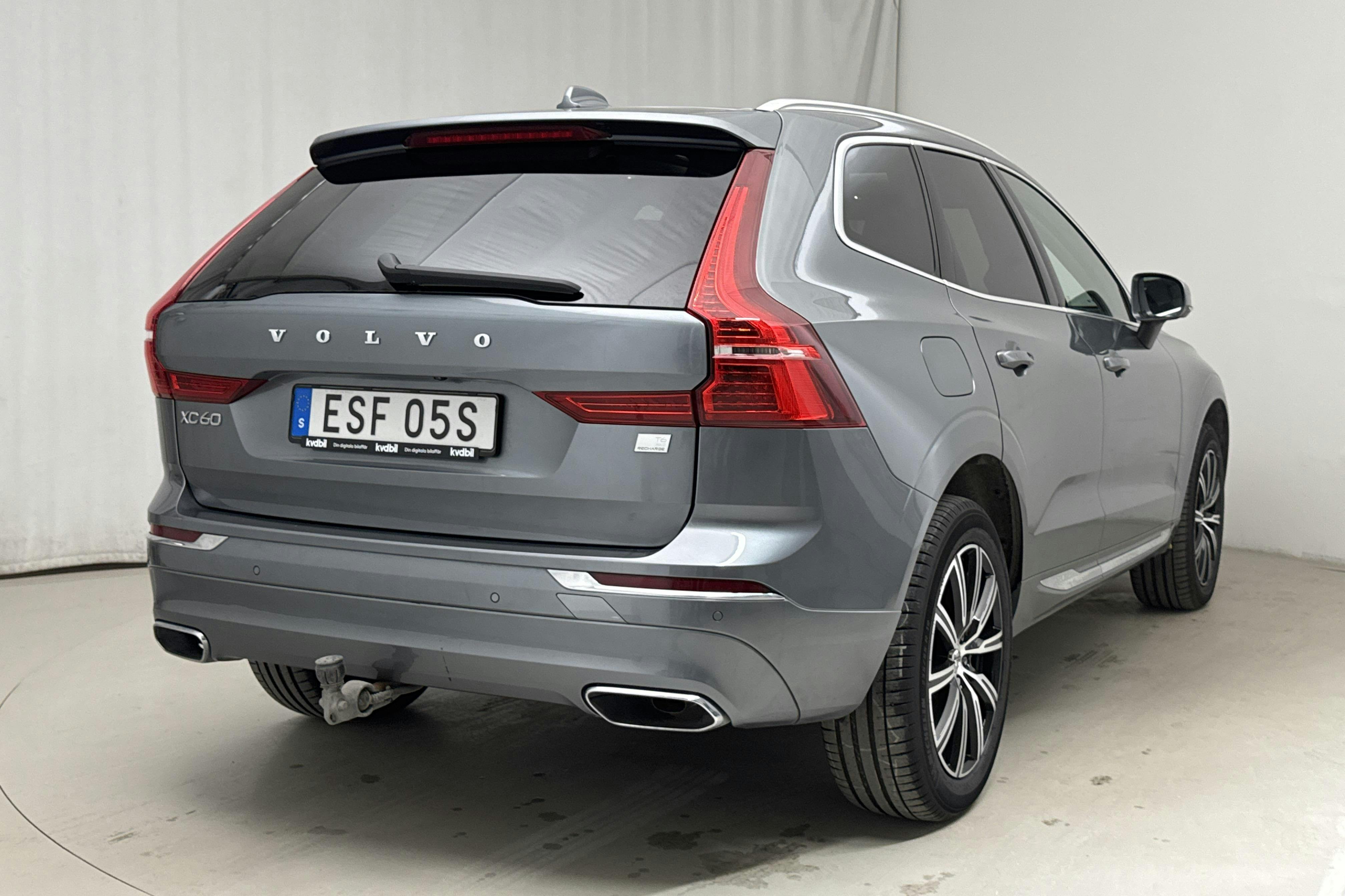 Volvo XC60 T6 AWD Recharge (340hk) - 7 888 mil - Automat - grå - 2021