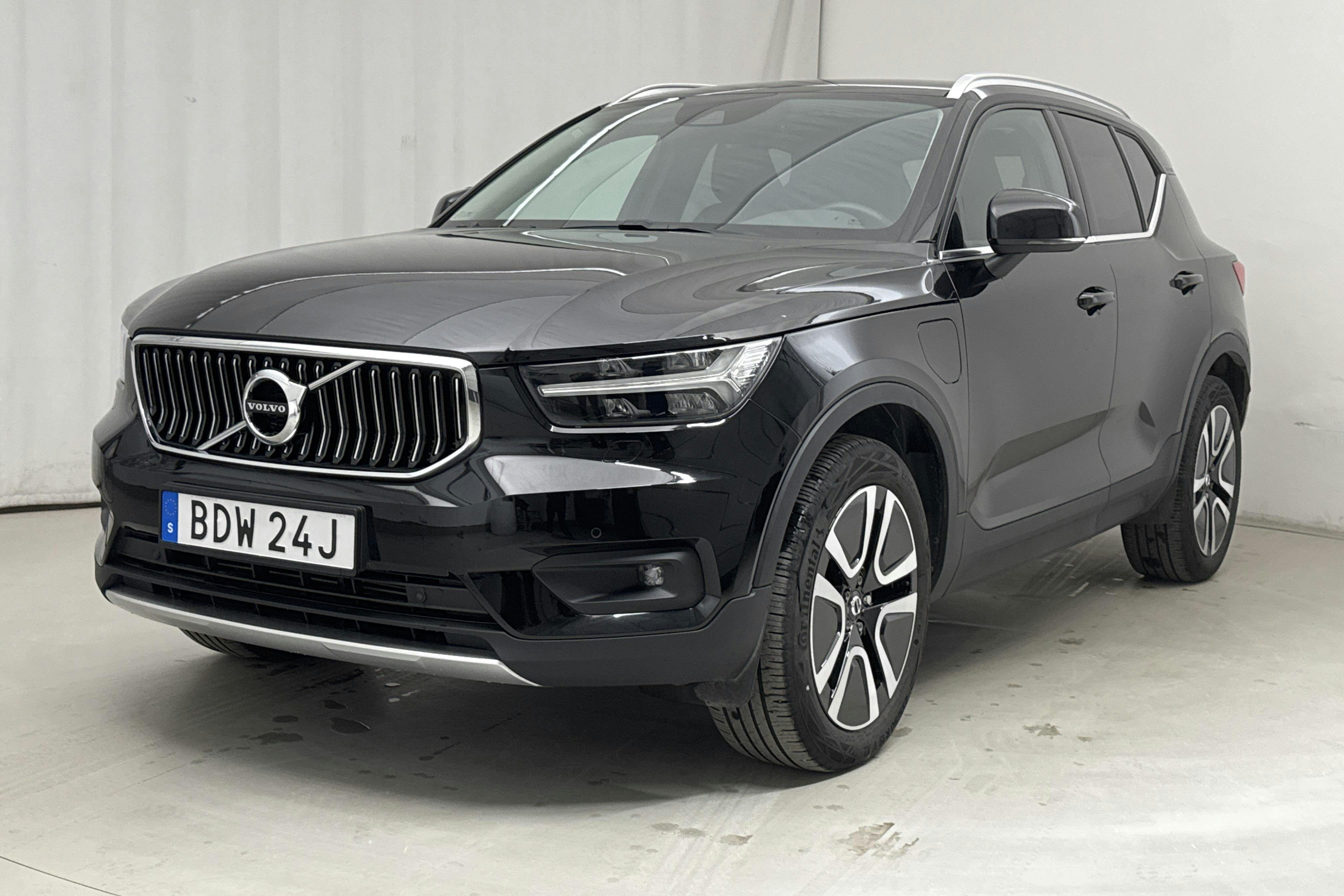 Volvo XC40 T4 2WD Twin Engine (211hk) - 45 650 km - Automatic - black - 2021