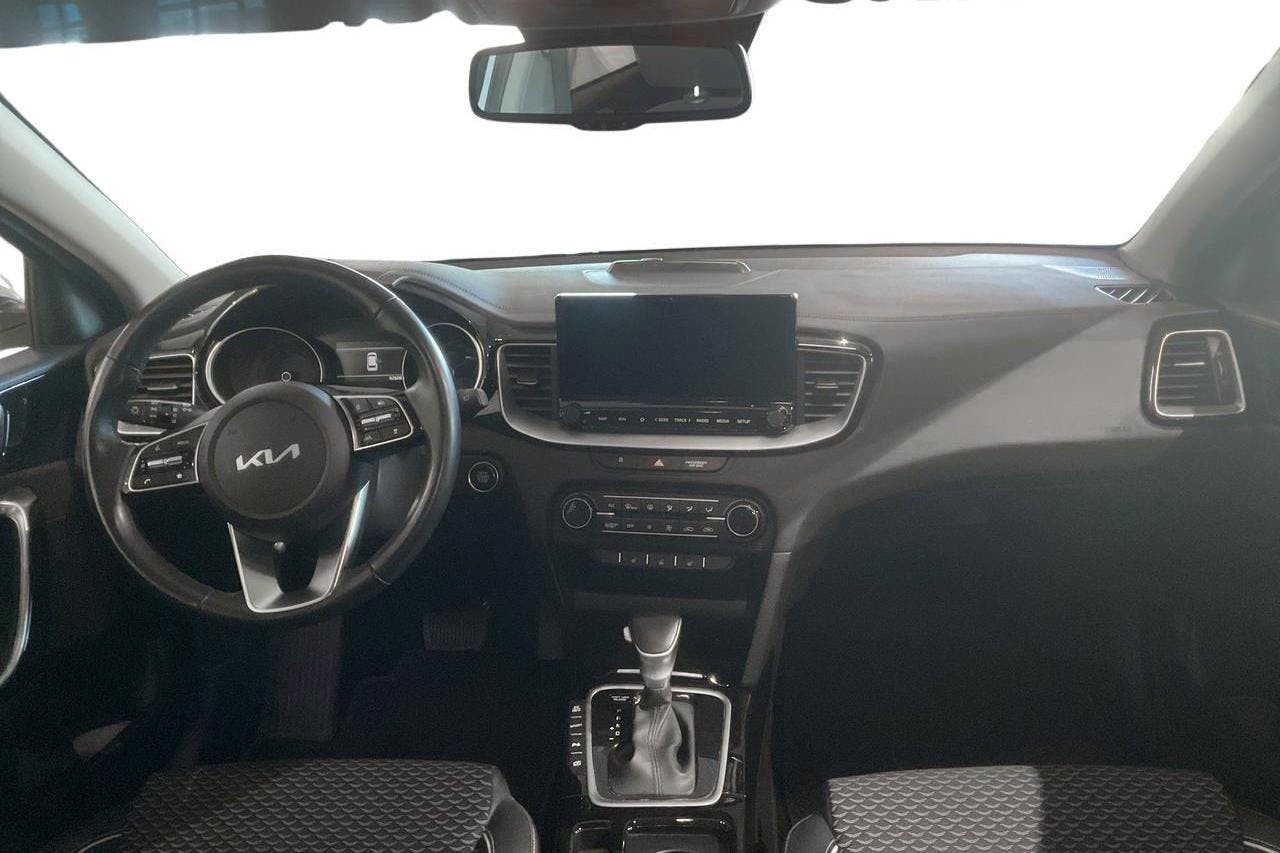 KIA Ceed 1.6 Plug-in Hybrid SW (141hk) - 92 610 km - Automaattinen - valkoinen - 2022