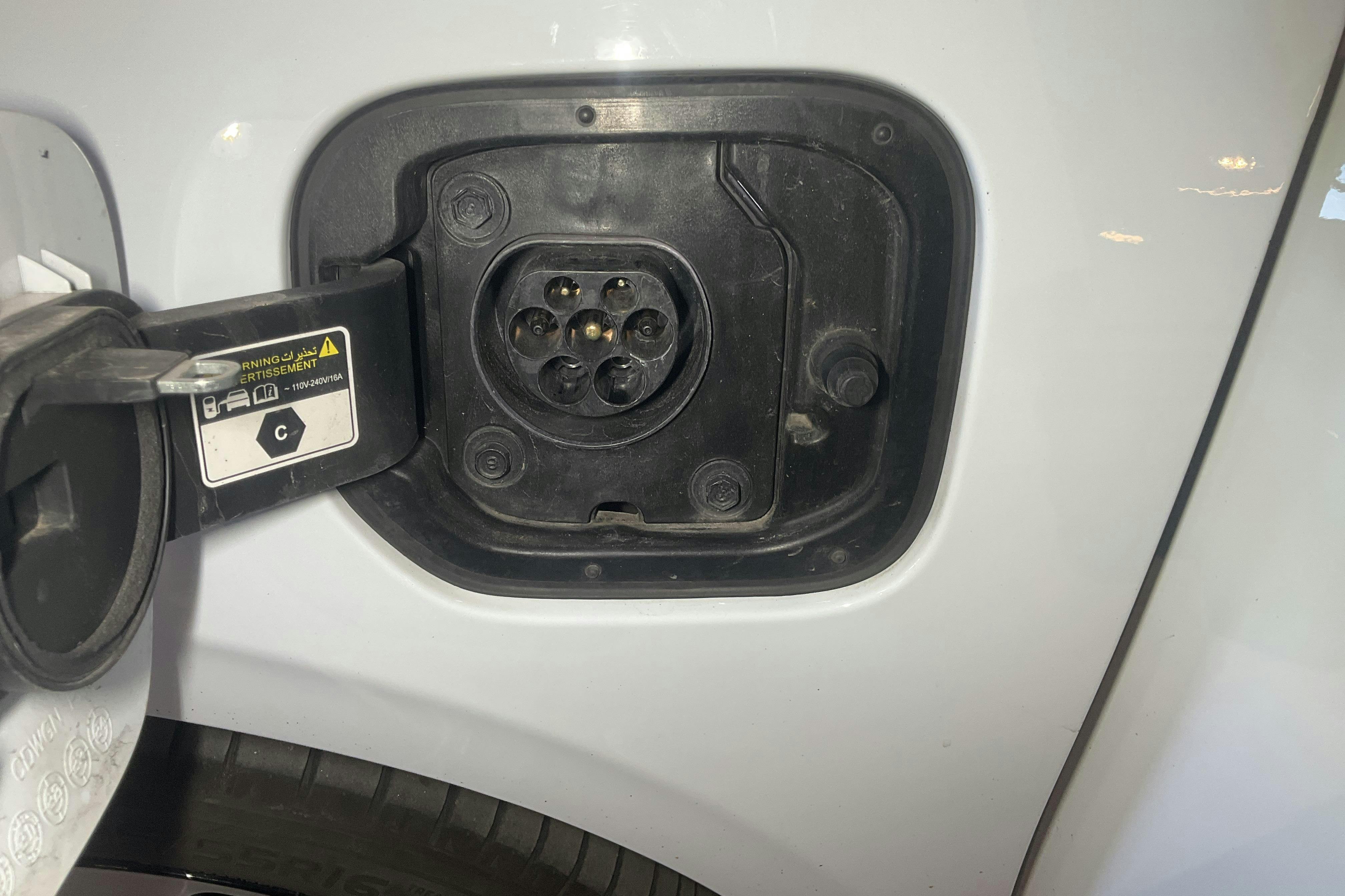 KIA Ceed 1.6 Plug-in Hybrid SW (141hk) - 92 610 km - Automaattinen - valkoinen - 2022