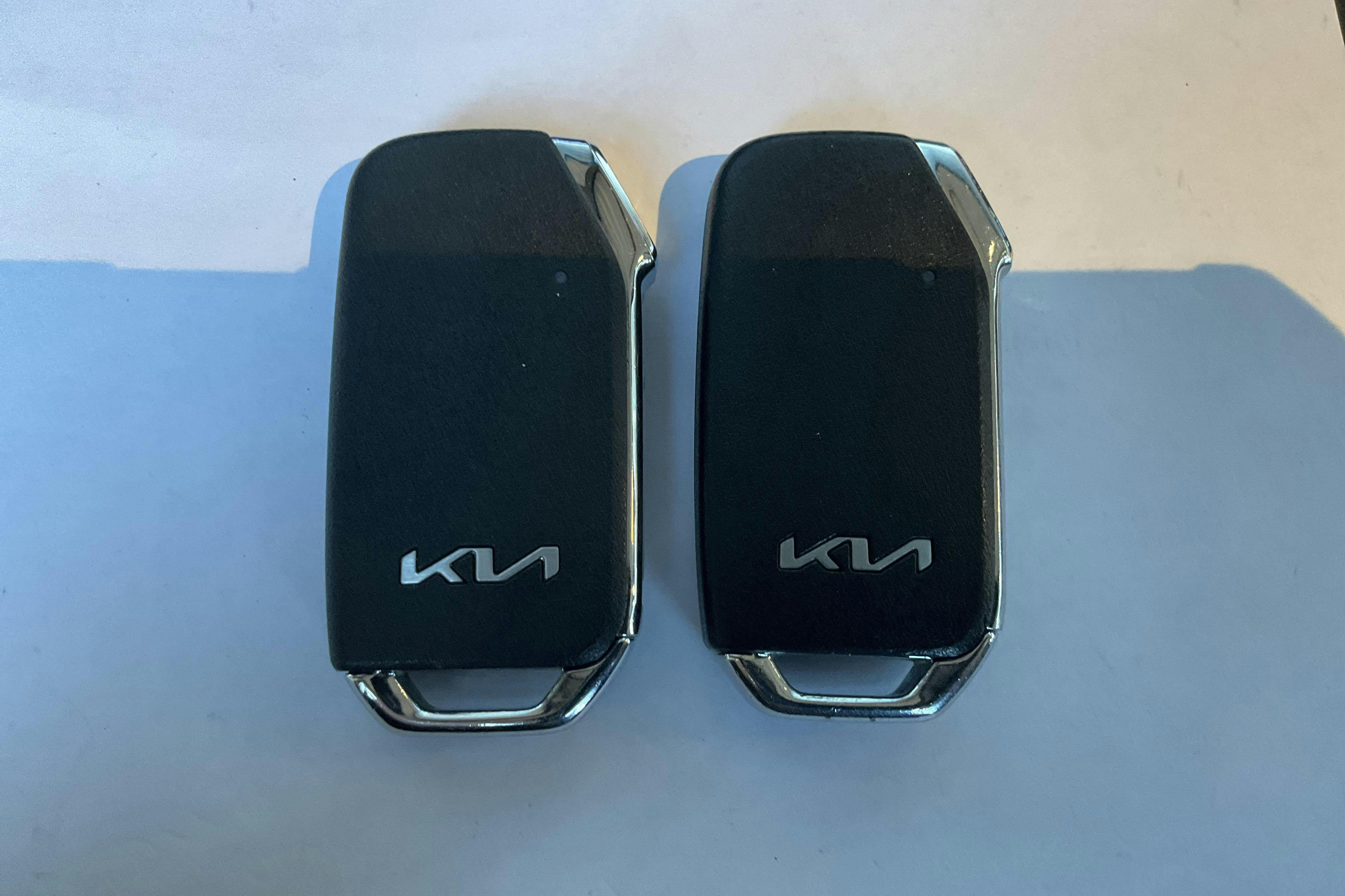 KIA Ceed 1.6 Plug-in Hybrid SW (141hk) - 92 610 km - Automaattinen - valkoinen - 2022