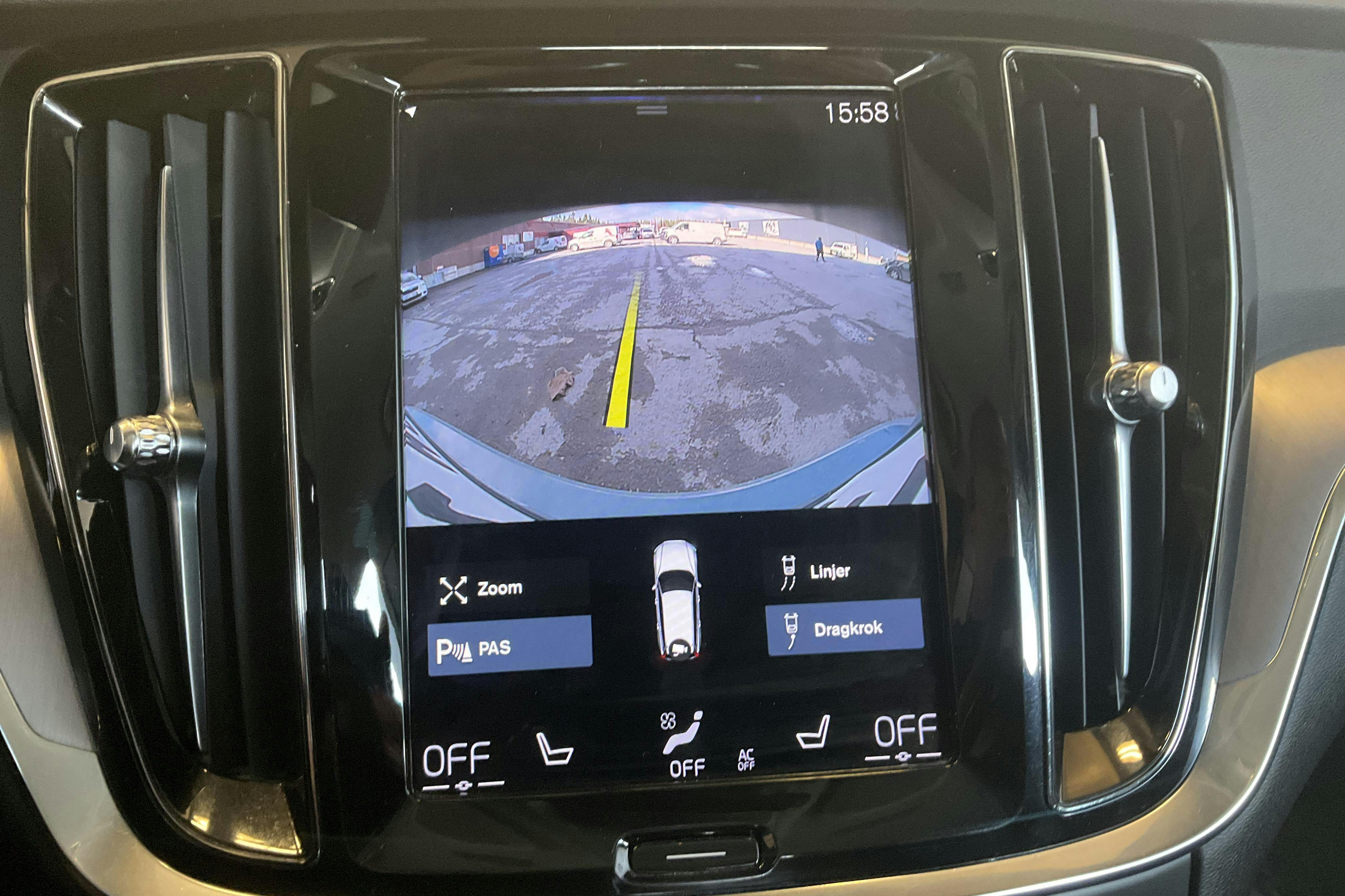 Volvo V60 B4 Cross Country AWD Mildhybrid, Diesel (197hk) - 161 970 km - Automaatne - hall - 2022