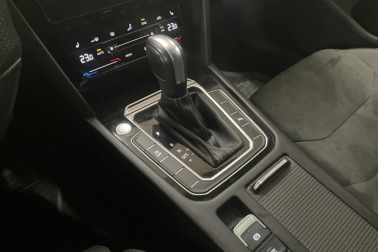 VW Arteon 2.0 TDI 4MOTION (200hk) - 7 938 mil - Automat - grå - 2022