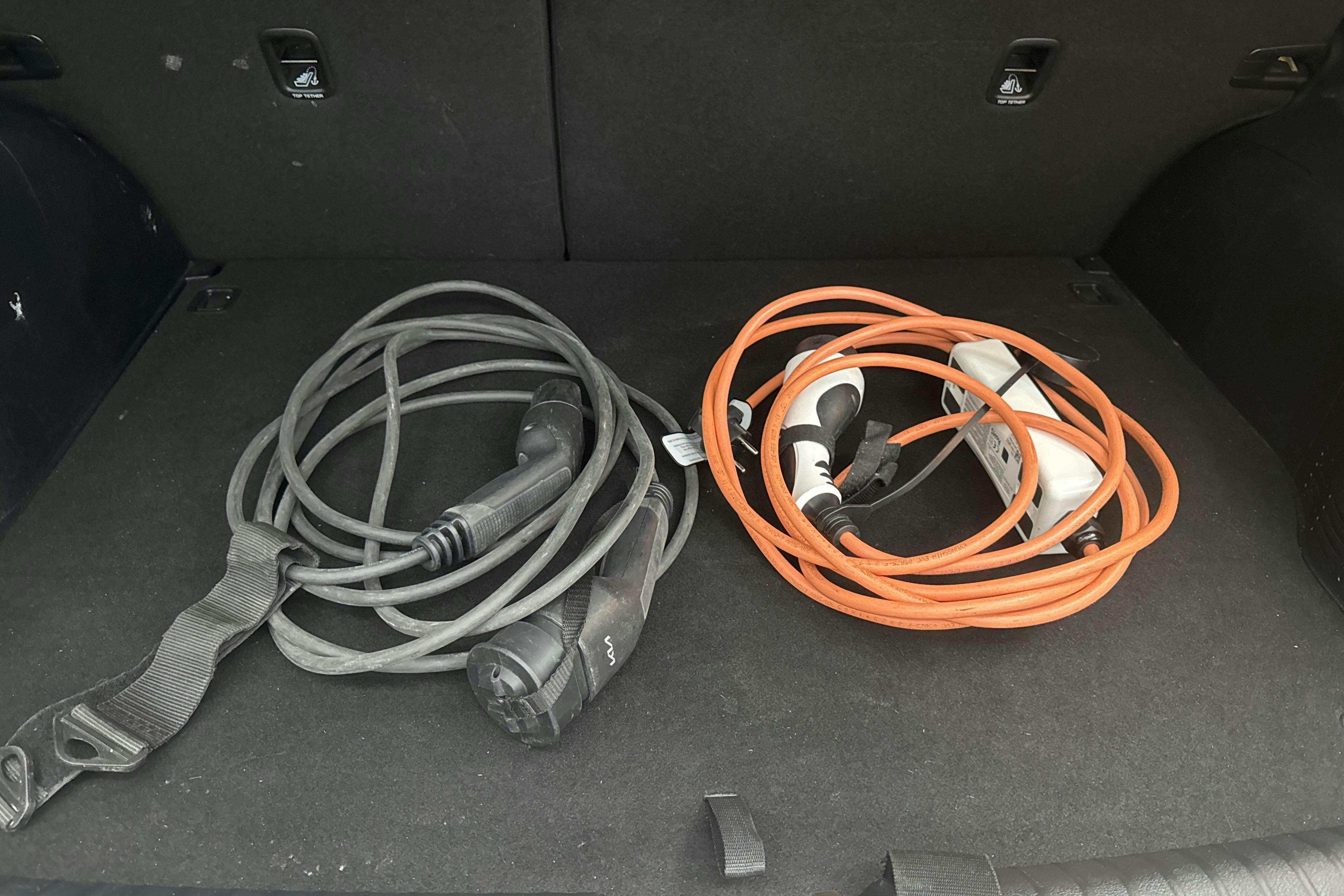 KIA Niro Plug-in Hybrid 1.6 (141hk) - 58 010 km - Automaatne - valge - 2022