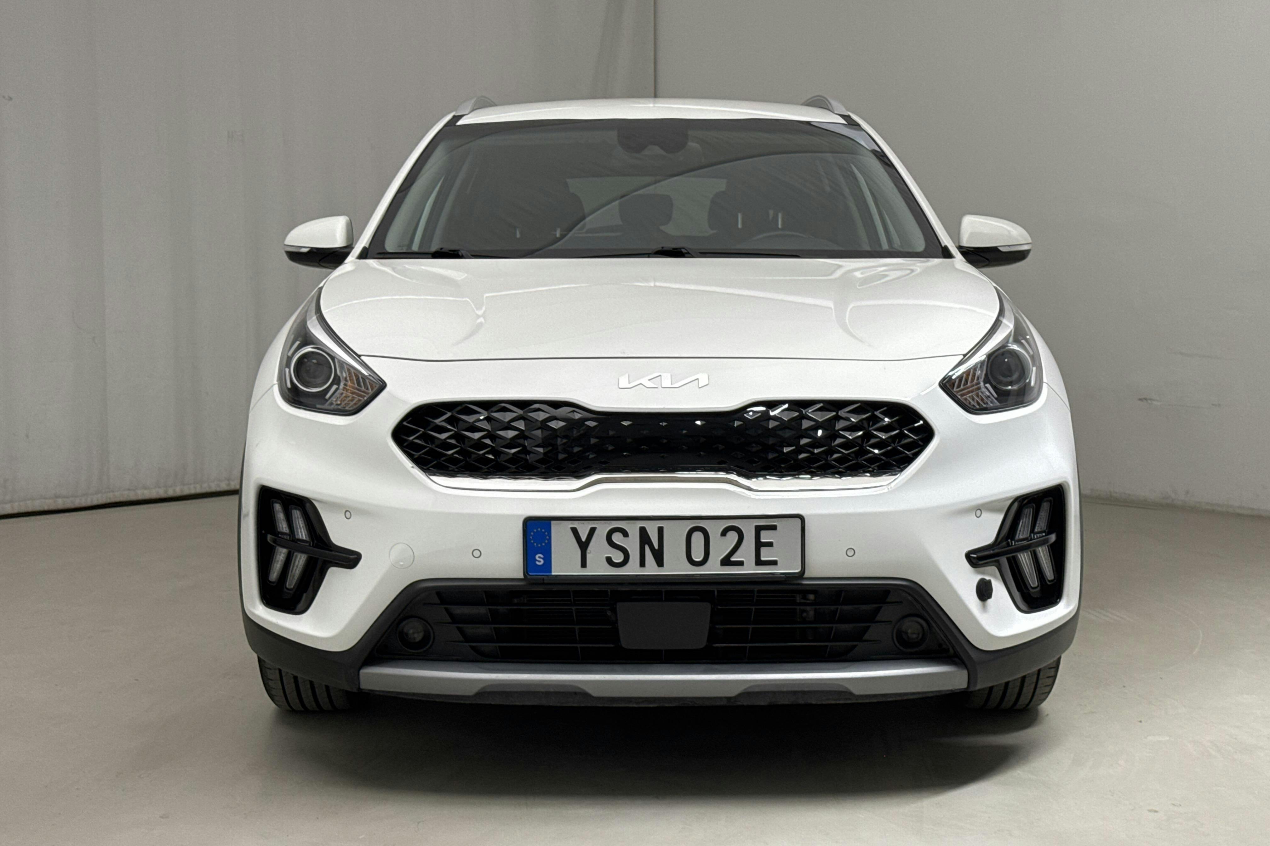 KIA Niro Plug-in Hybrid 1.6 (141hk) - 58 010 km - Automaatne - valge - 2022