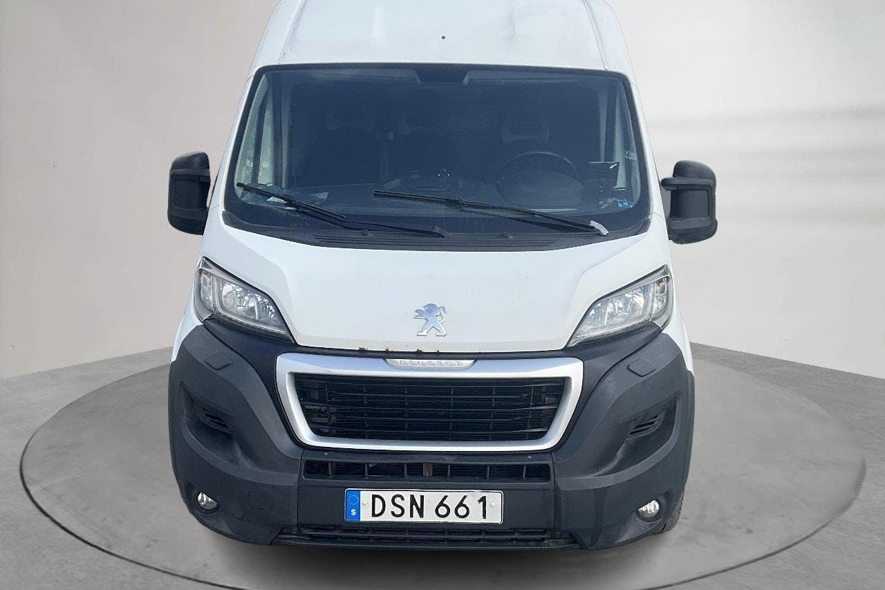 Peugeot Boxer 2.2 HDI Skåp (130hk) - 17 874 mil - Manuell - vit - 2015