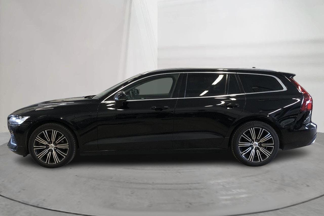 Volvo V60 T6 AWD Recharge (340hk) - 98 160 km - Automatyczna - czarny - 2022