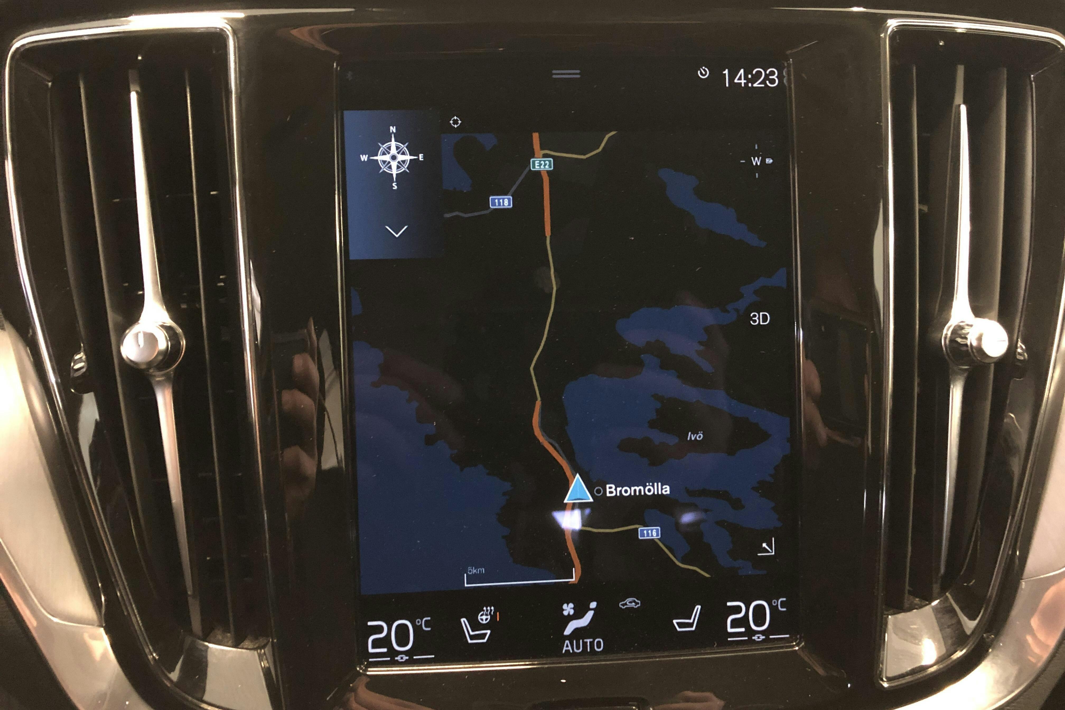Volvo V60 T6 AWD Recharge (340hk) - 98 160 km - Automatyczna - czarny - 2022
