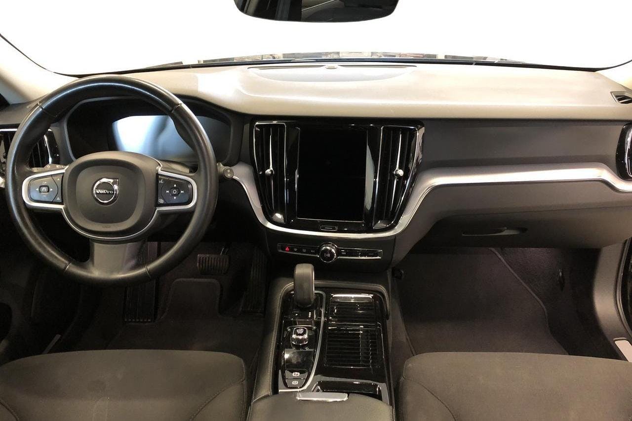 Volvo V60 T6 AWD Recharge (340hk) - 98 160 km - Automatyczna - czarny - 2022