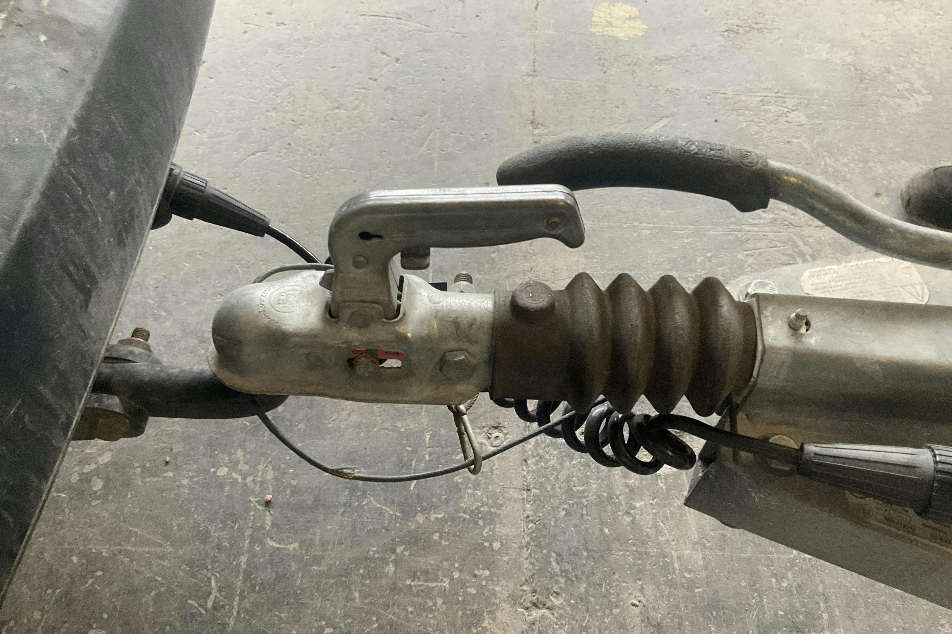 SävsjöSläpet SSEL 750 Gallersläpvagn med tippfunktion Släpvagn - 0 km - 2015