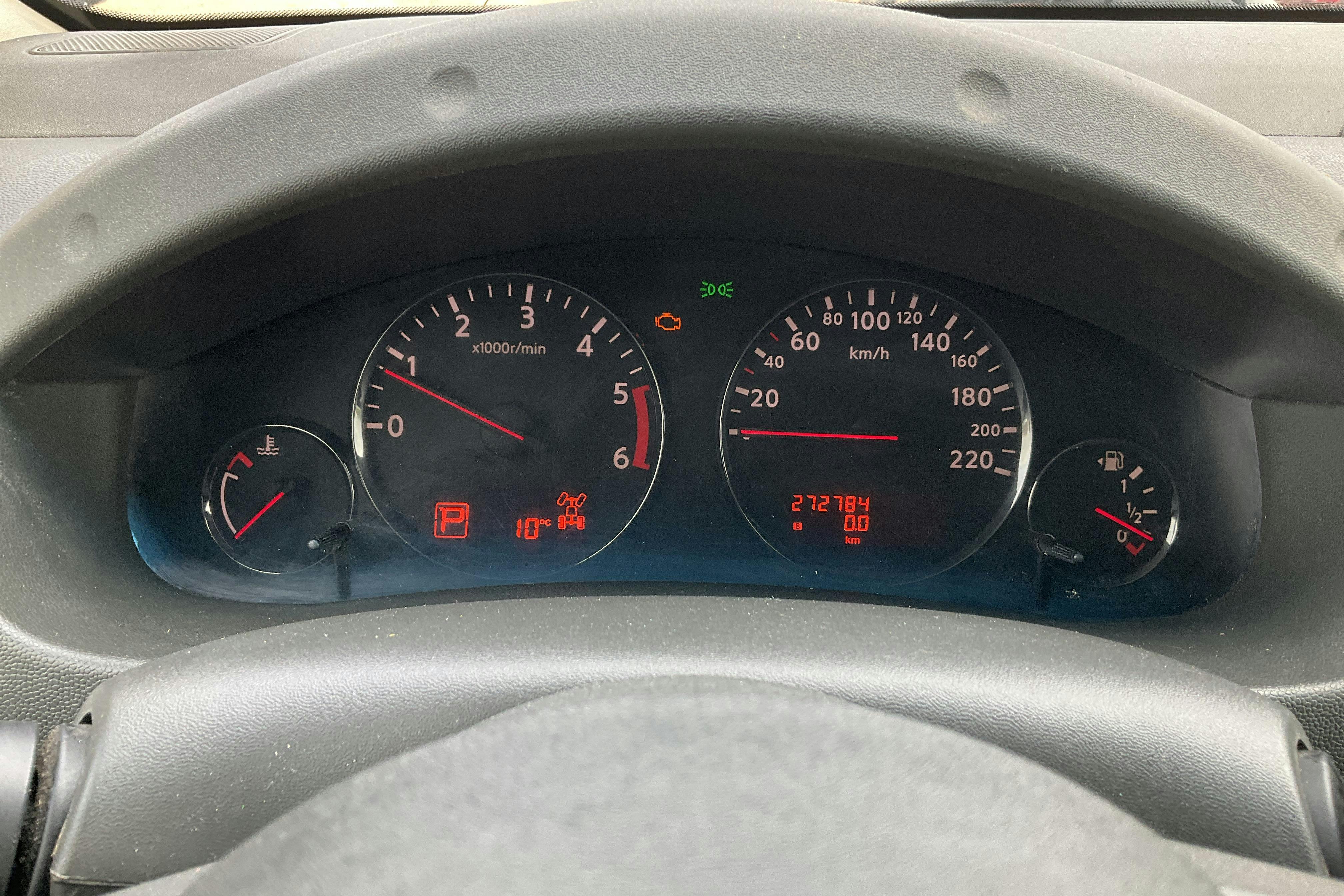 Nissan Navara 3.0 dCi V6 (231hk) - 27 279 mil - Automat - svart - 2012