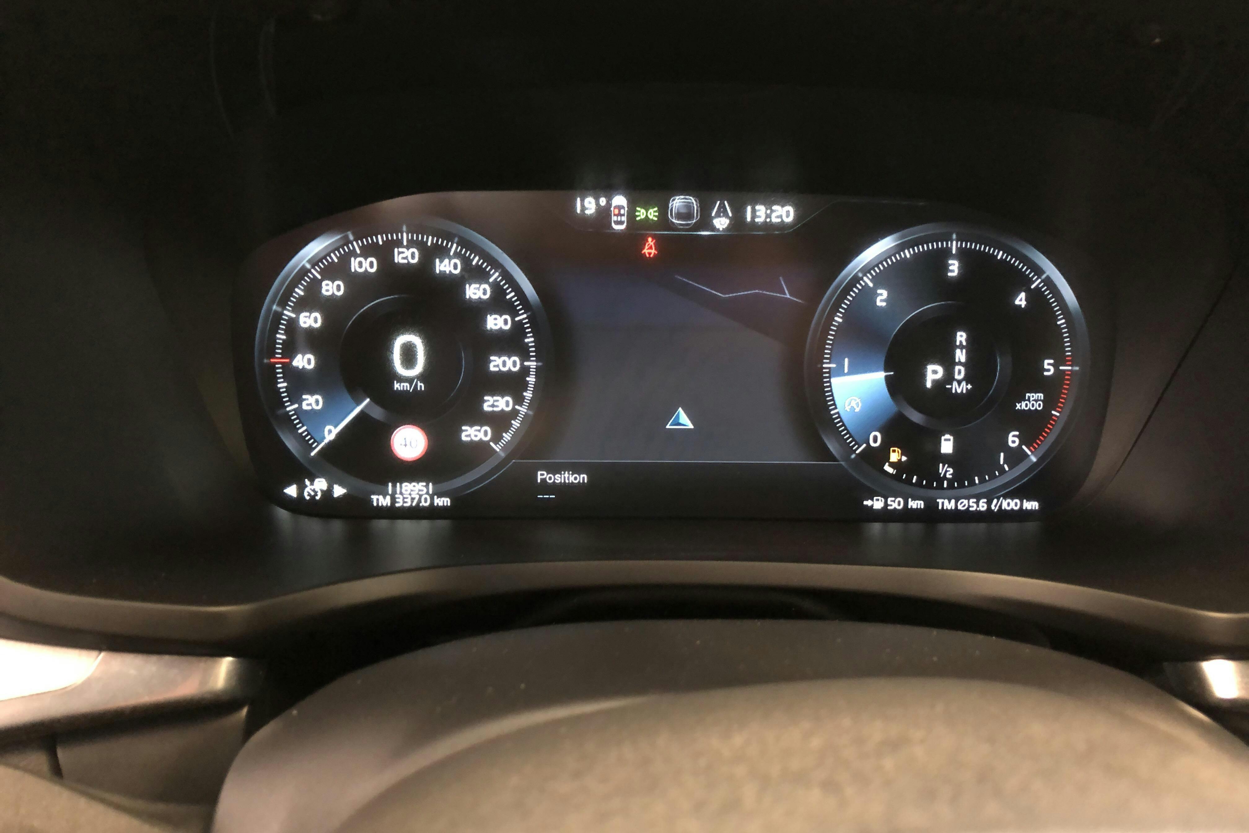 Volvo V60 B4 Mildhybrid, Diesel (197hk) - 118 960 km - Automatyczna - szary - 2022