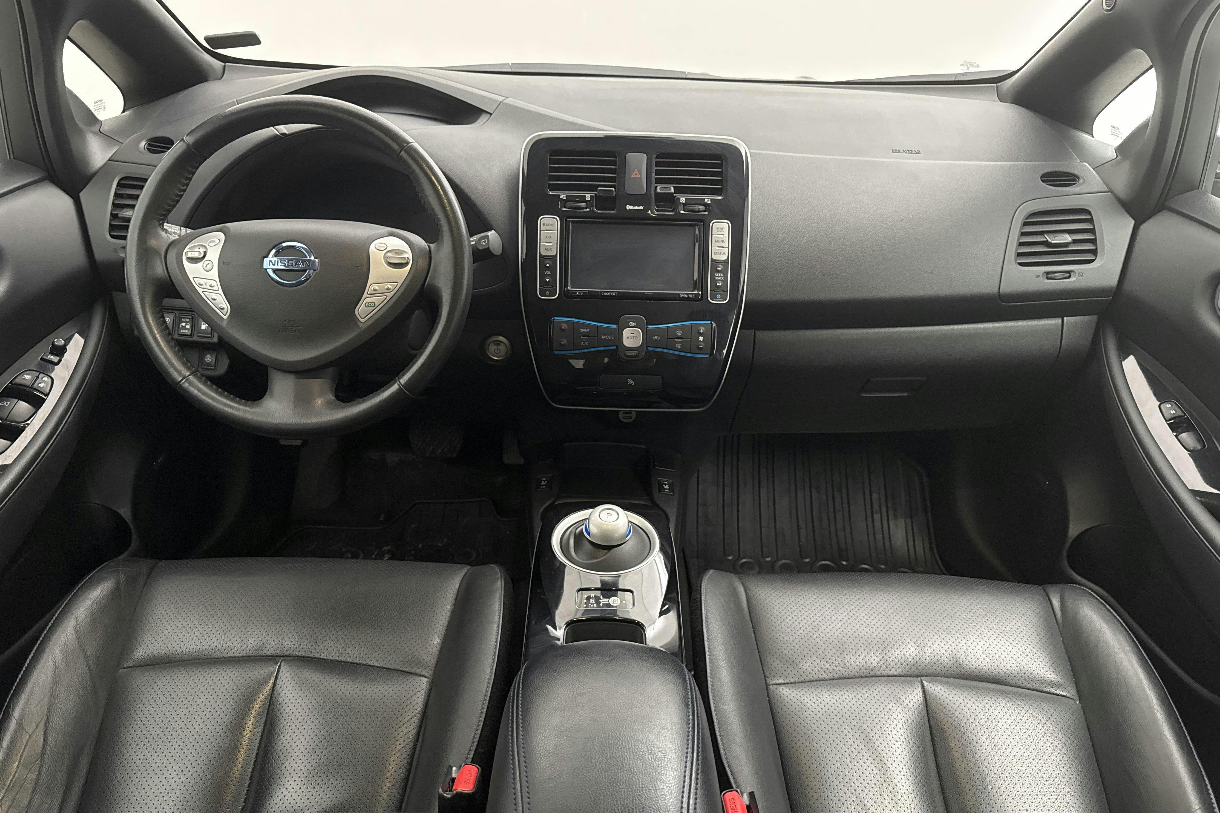 Nissan LEAF 5dr (109hk) - 7 239 mil - Automat - silver - 2016