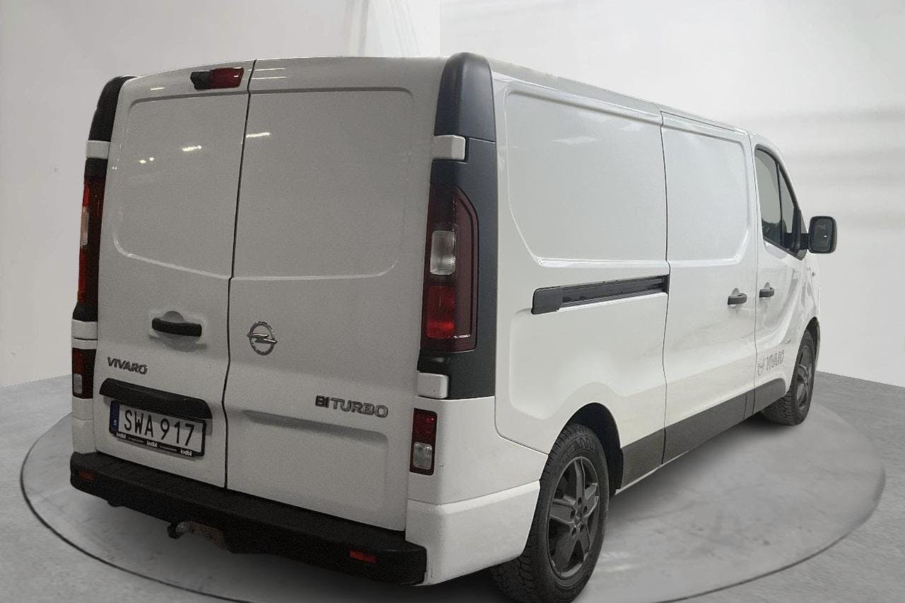 Opel Vivaro 1.6 BITURBO (125hk) - 13 695 mil - Manuell - vit - 2017