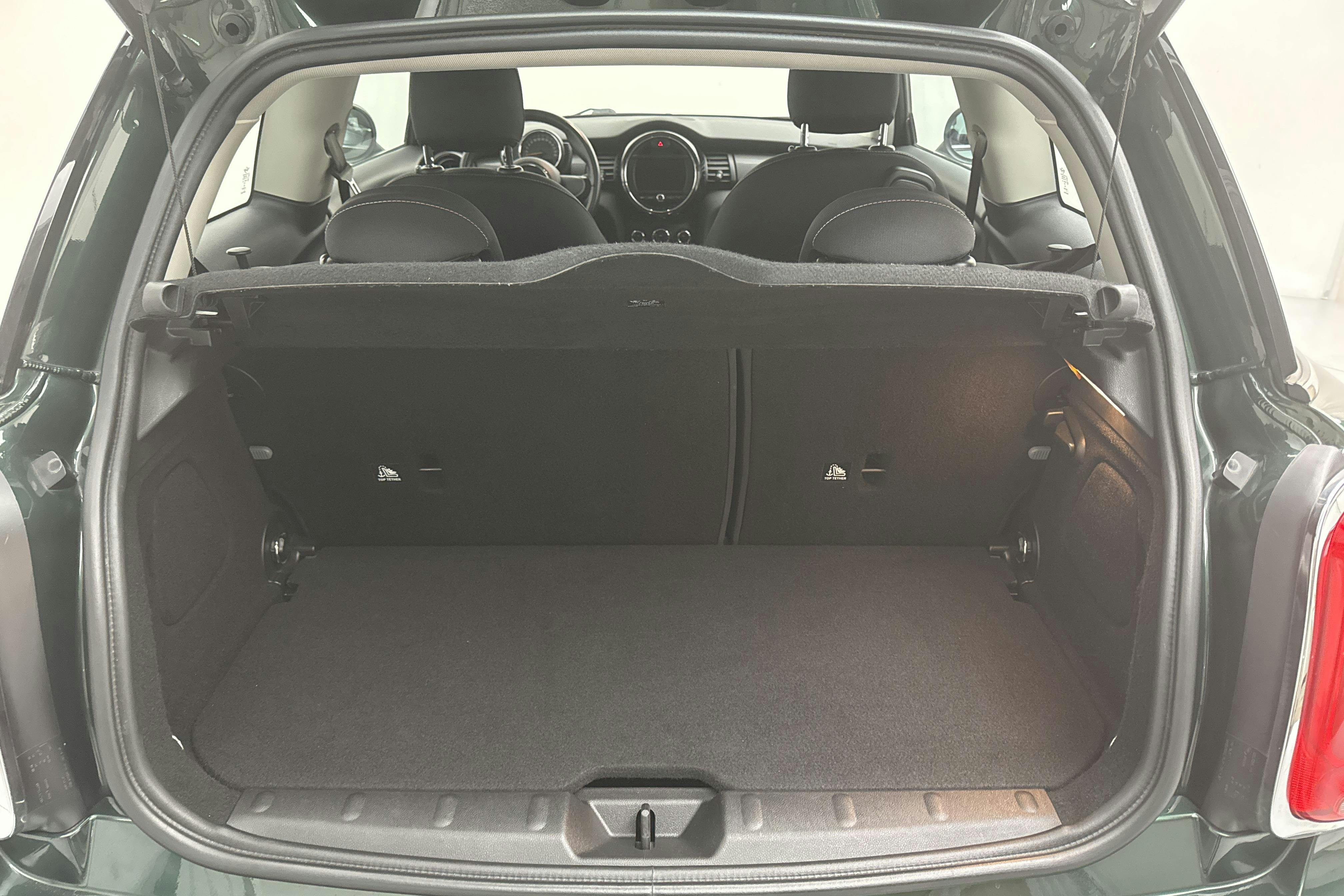 MINI Cooper 3dr (136hk) - 10 413 mil - Manuell - grön - 2017