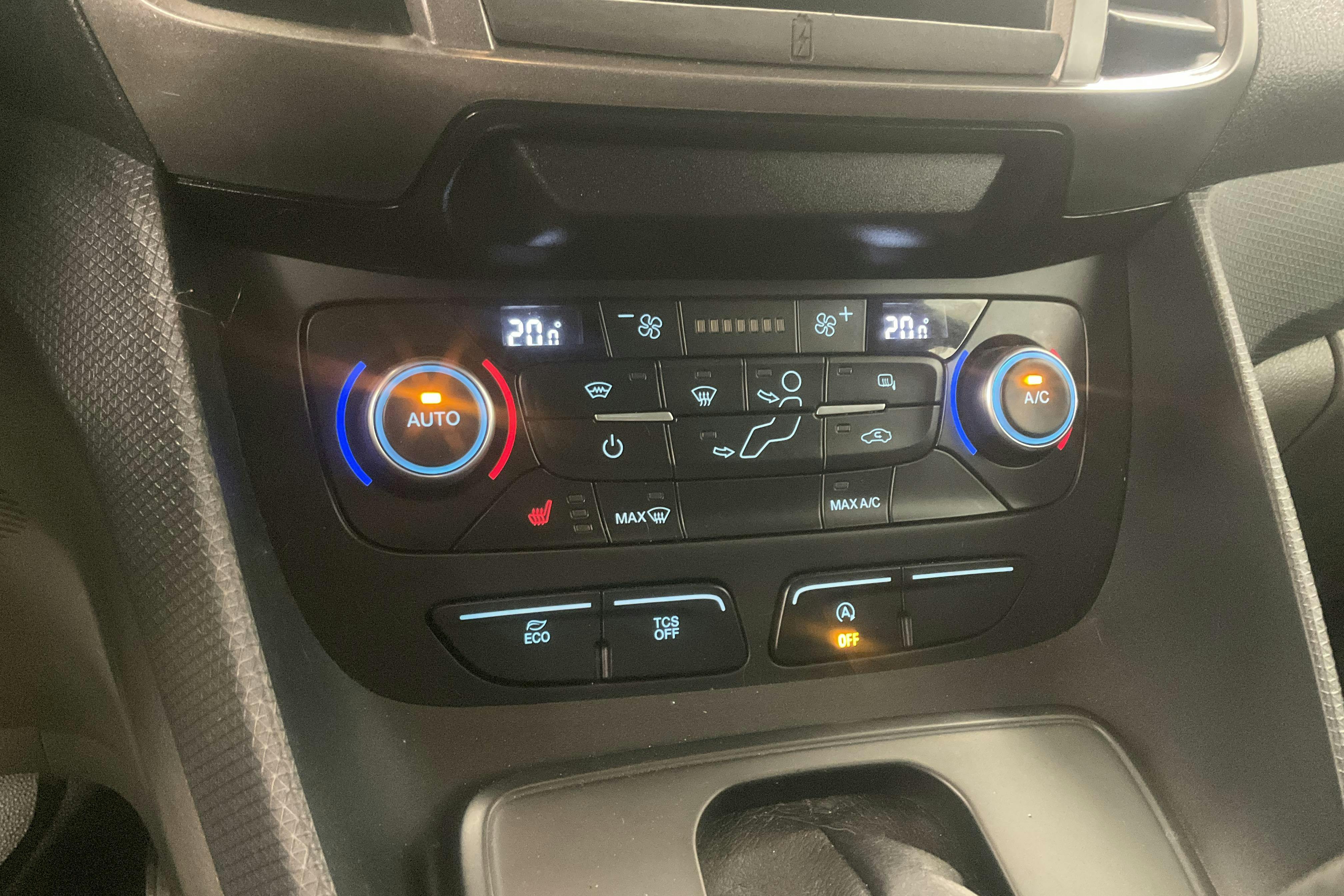 Ford Transit Connect 1.5 EcoBlue (100hk) - 6 806 mil - Automat - vit - 2020