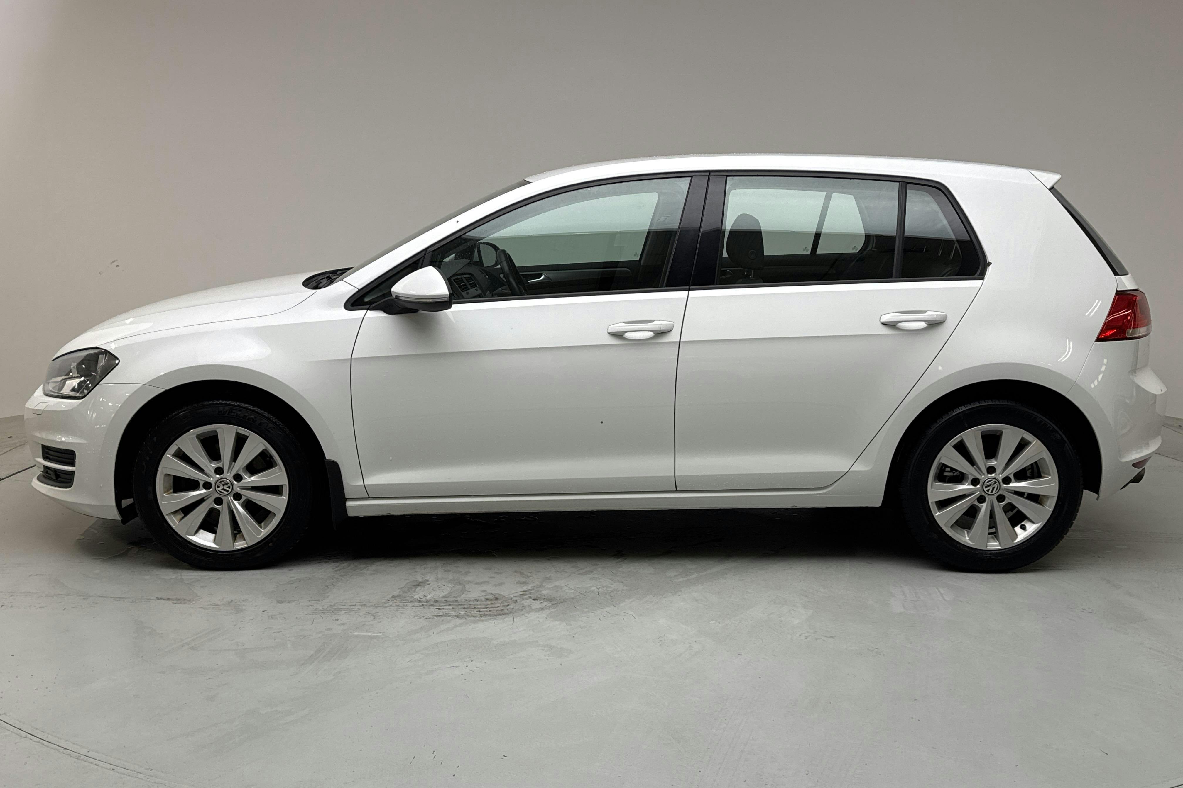 VW Golf VII 1.4 TSI Multifuel 5dr (125hk) - 18 101 mil - Manuell - vit - 2016